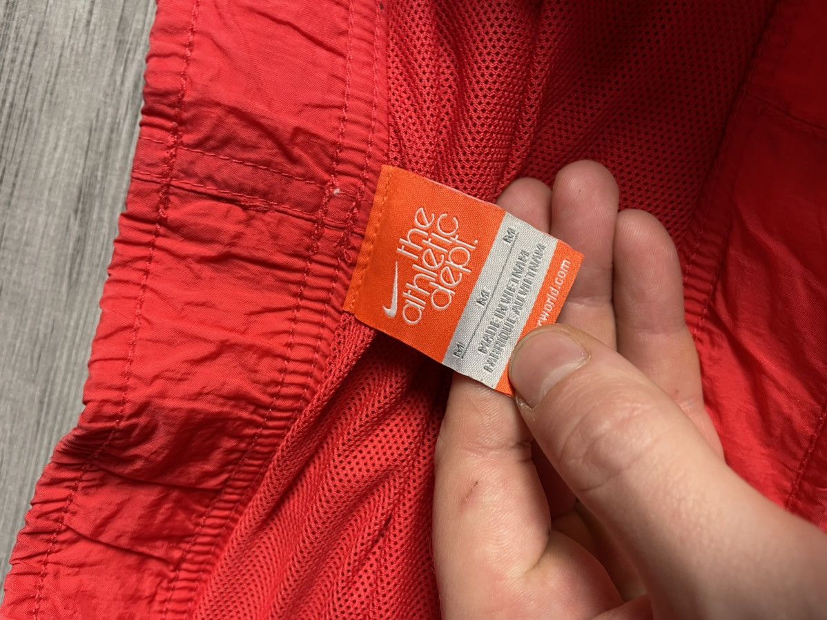 Nike Nike shorts swimmer beach acg vintage size Medium Size US 32 / EU 48 - 3 Thumbnail
