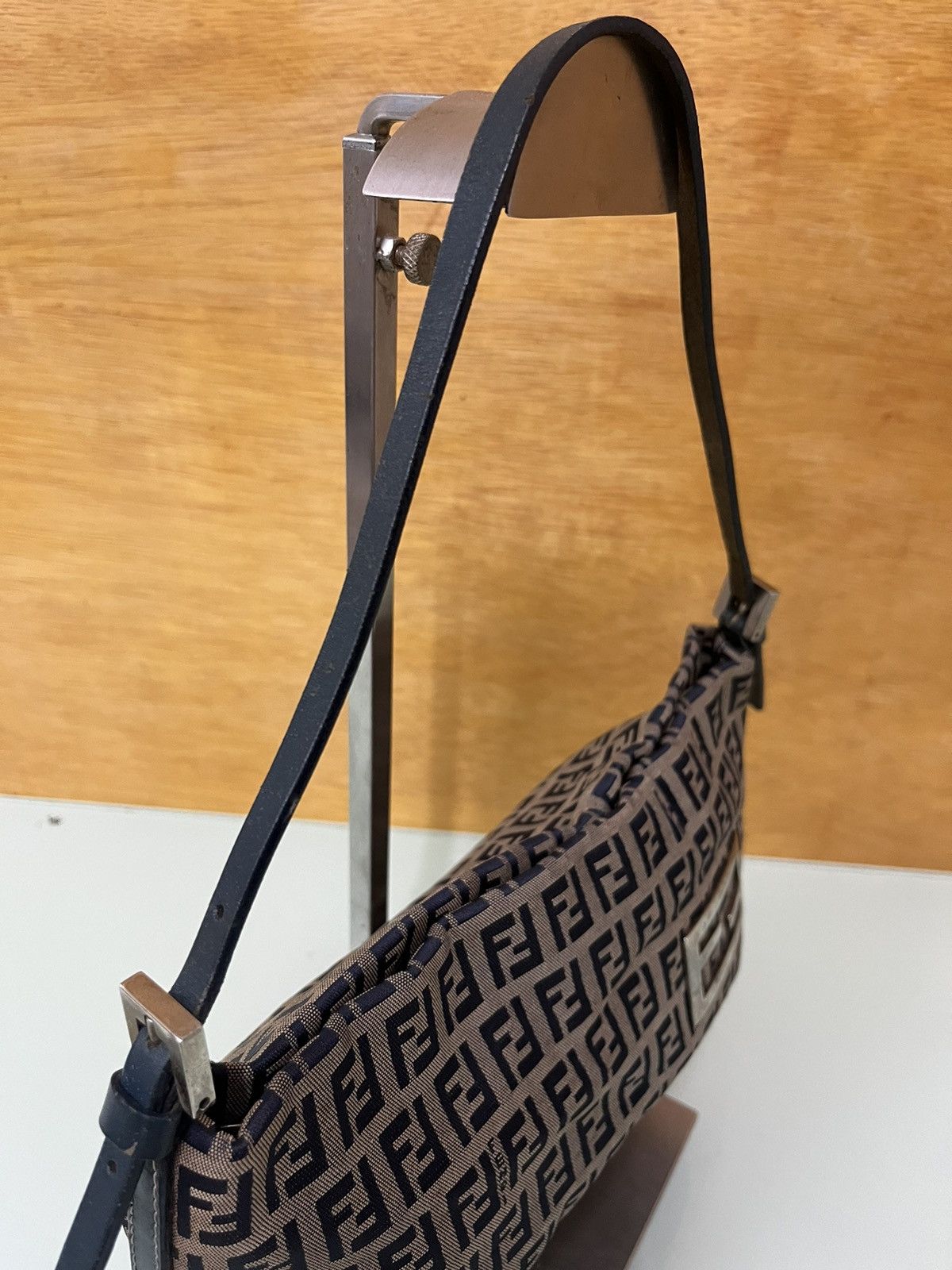 Fendi Authentic FENDI Zucchino Pochette Bag Size ONE SIZE - 10 Thumbnail