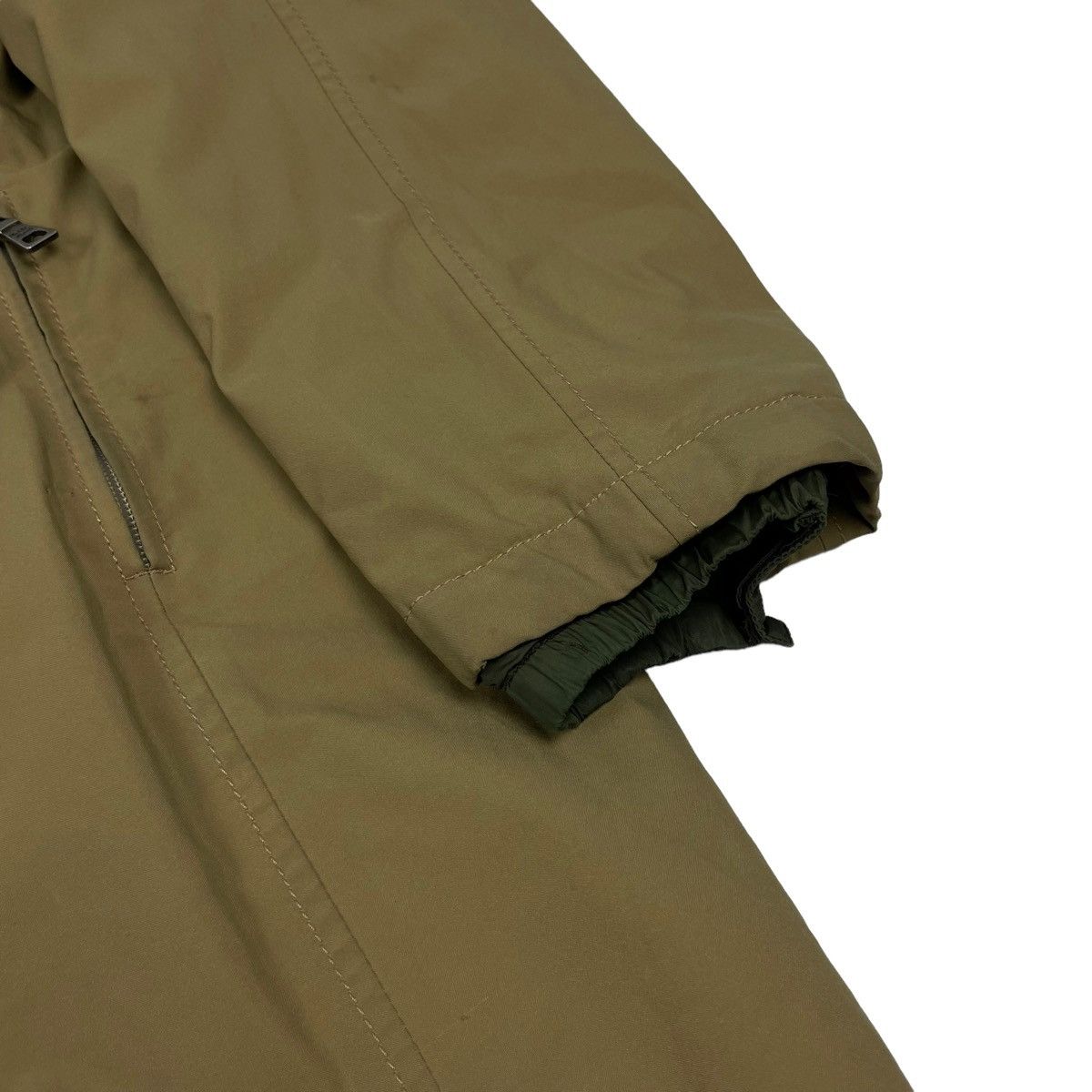 Prada Vintage Prada Coat Size US M / EU 48-50 / 2 - 2 Thumbnail