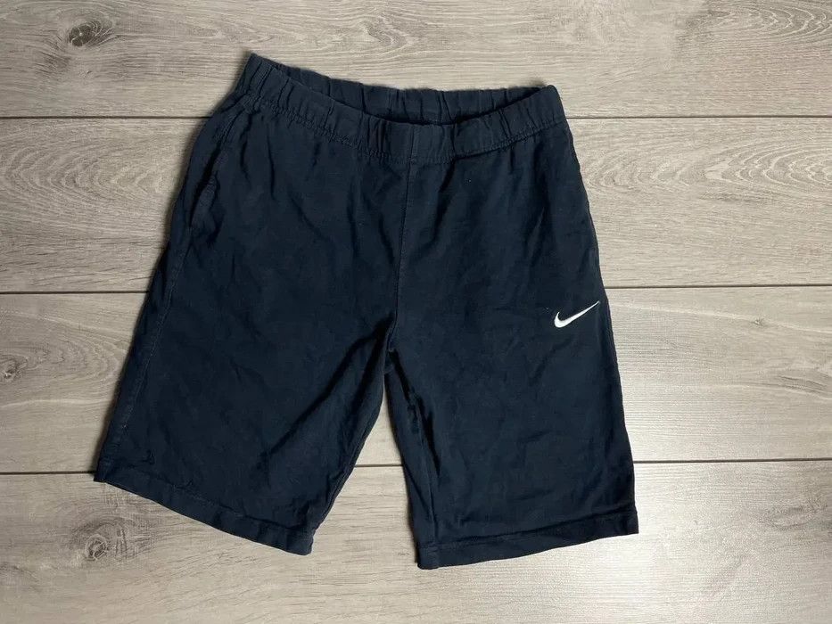 Nike Nike shorts cotton streetwear size Medium navy Nike acg Size US 32 / EU 48 - 1 Thumbnail