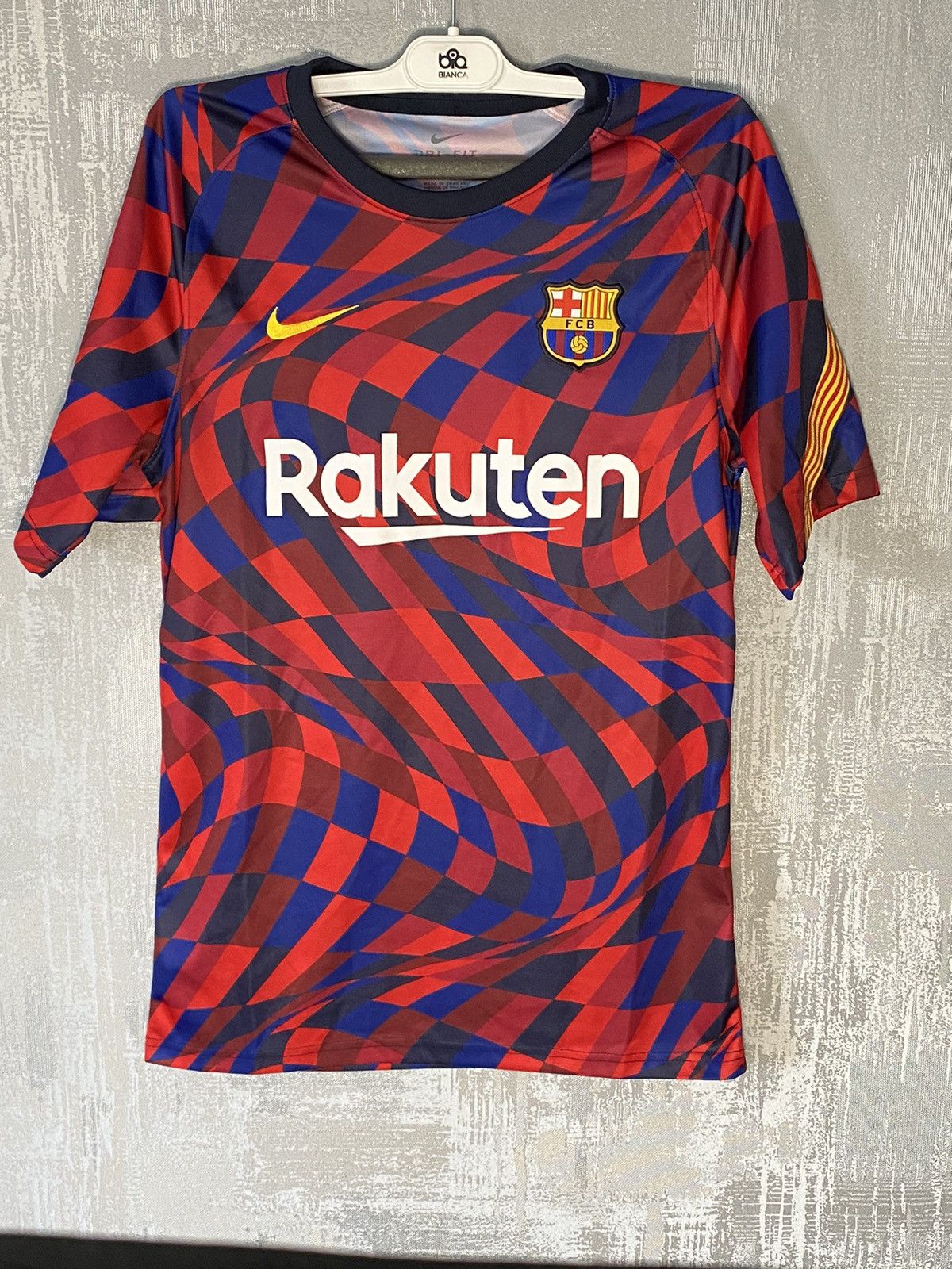 Nike Vintage Barcelona Nike Soccer Jersey Training size s Size US S / EU 44-46 / 1 - 1 Thumbnail