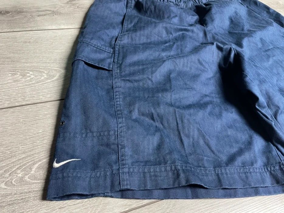 Nike Nike shorts vintage Y2K 90s size Large Size US 34 / EU 50 - 2 Thumbnail