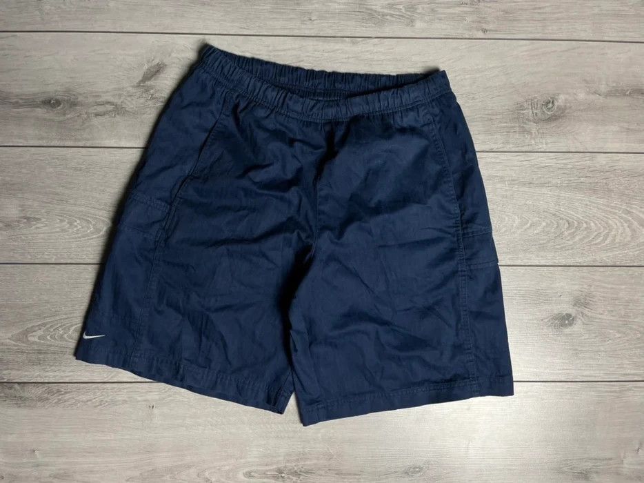 Nike Nike shorts vintage Y2K 90s size Large Size US 34 / EU 50 - 1 Thumbnail