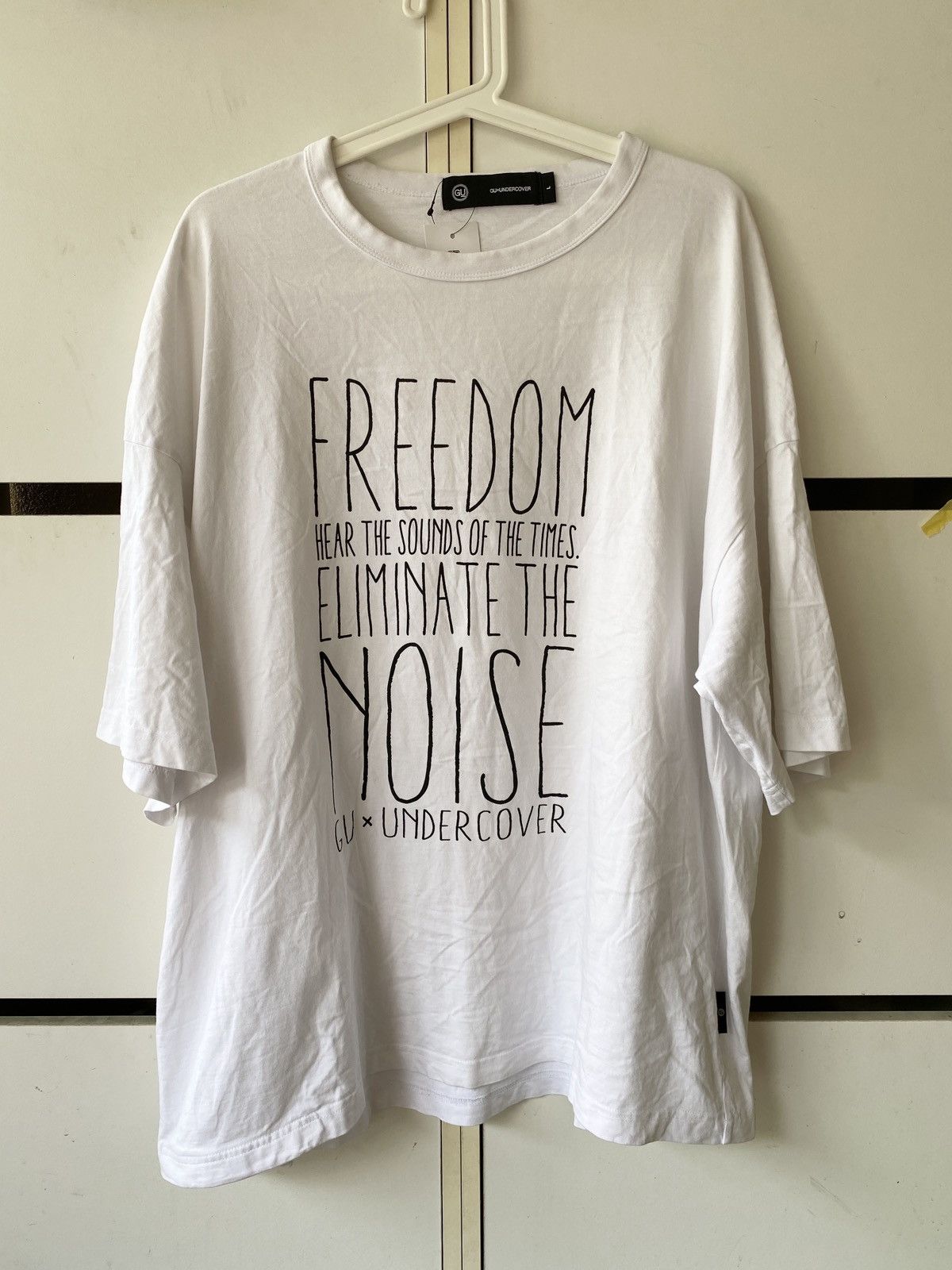 GU × Japanese Brand × Undercover UNDERCOVER X GU T SHIRT Size US L / EU 52-54 / 3 - 1 Thumbnail