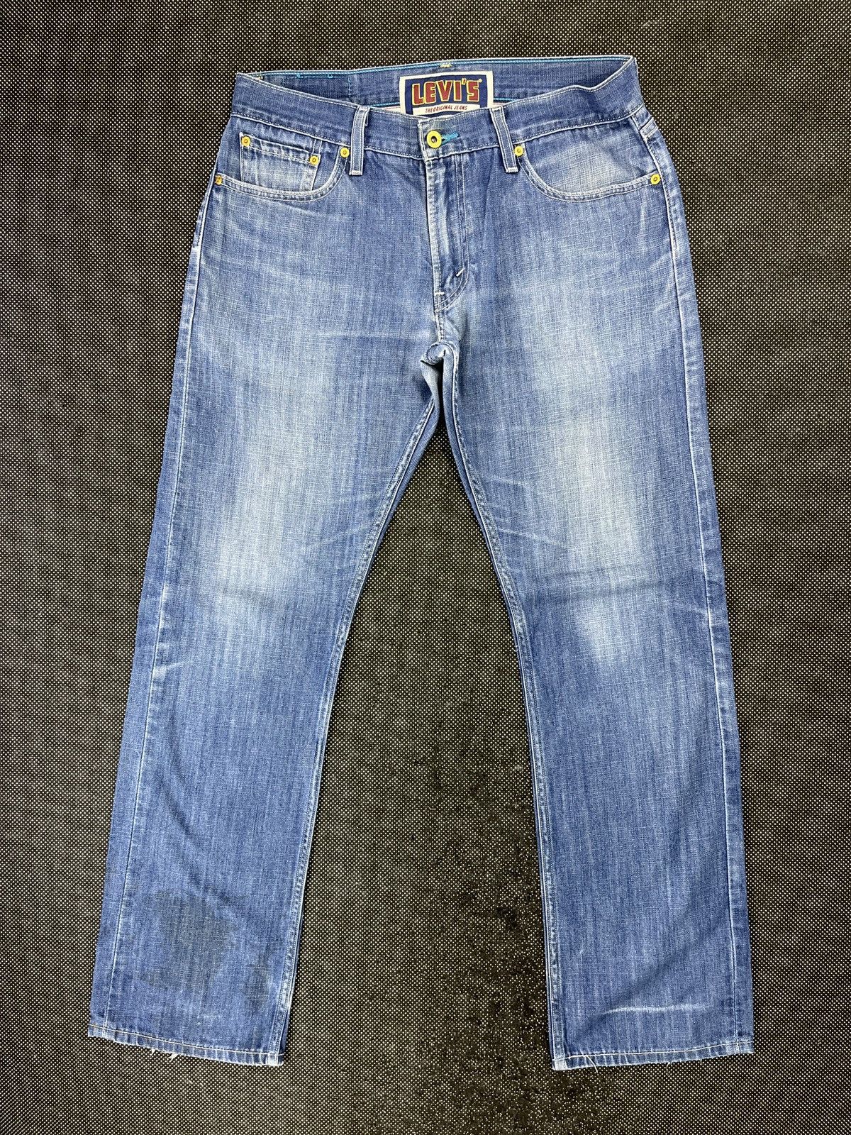 Levi's Vintage Levis 514 Faded Blue Jeans 35 x 32 - J410 Size US 35 - 1 Thumbnail