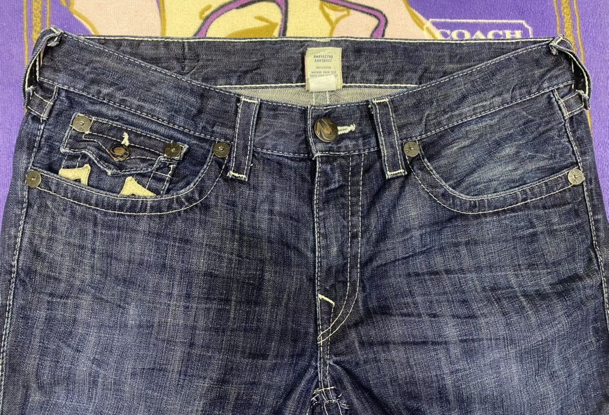 True Religion TRUE RELIGION Leather Logo x Bootcut Cutting Jeans Denim Size US 40 / EU 56 - 6 Thumbnail