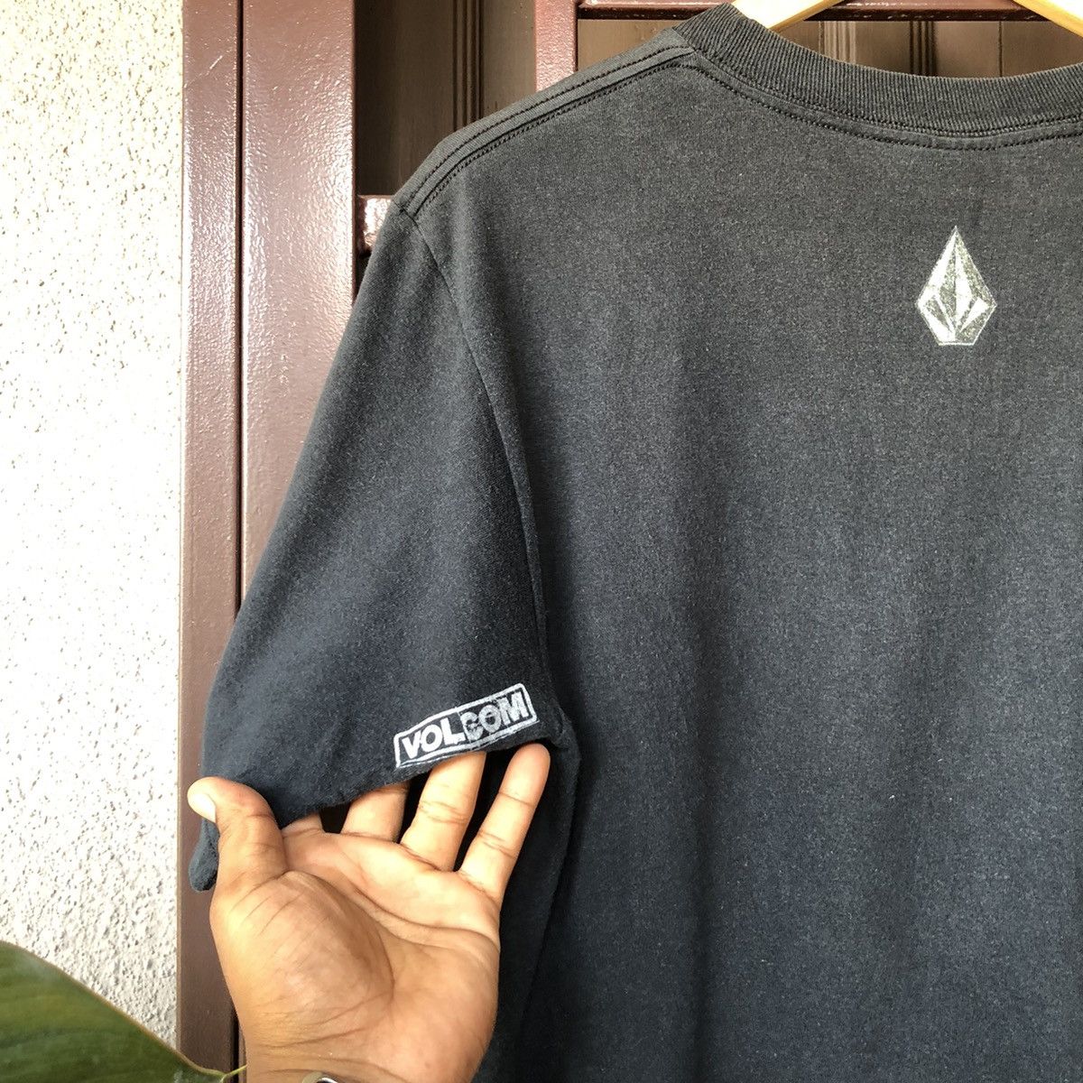 Vintage Faded Volcom Skateboard Tshirt