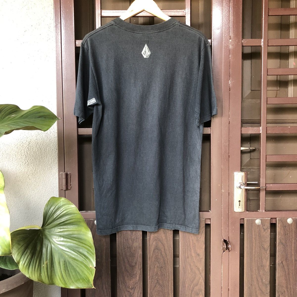 Vintage Faded Volcom Skateboard Tshirt