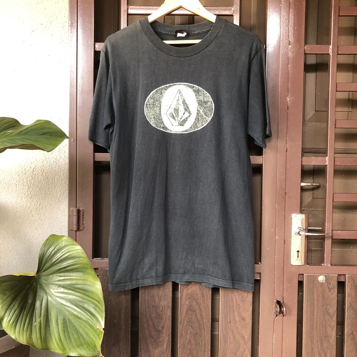 image of Vintage Faded Volcom Skateboard Tshirt in Faded Black, Men's (Size Medium)