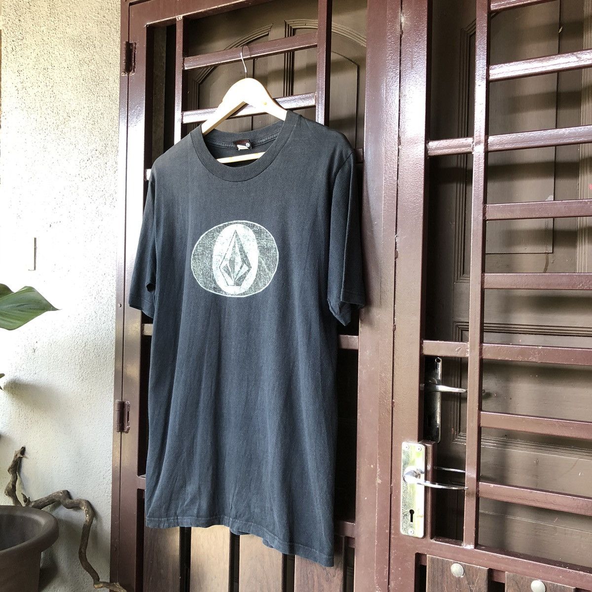Vintage Faded Volcom Skateboard Tshirt