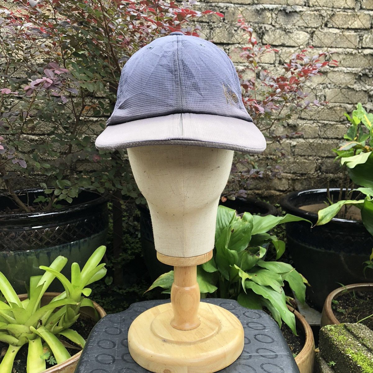 Designer × Japanese Brand × Kenzo Rare Vintage KENZO GOLF Sun Faded Adjustable Outdoor Cap Size ONE SIZE - 1 Thumbnail
