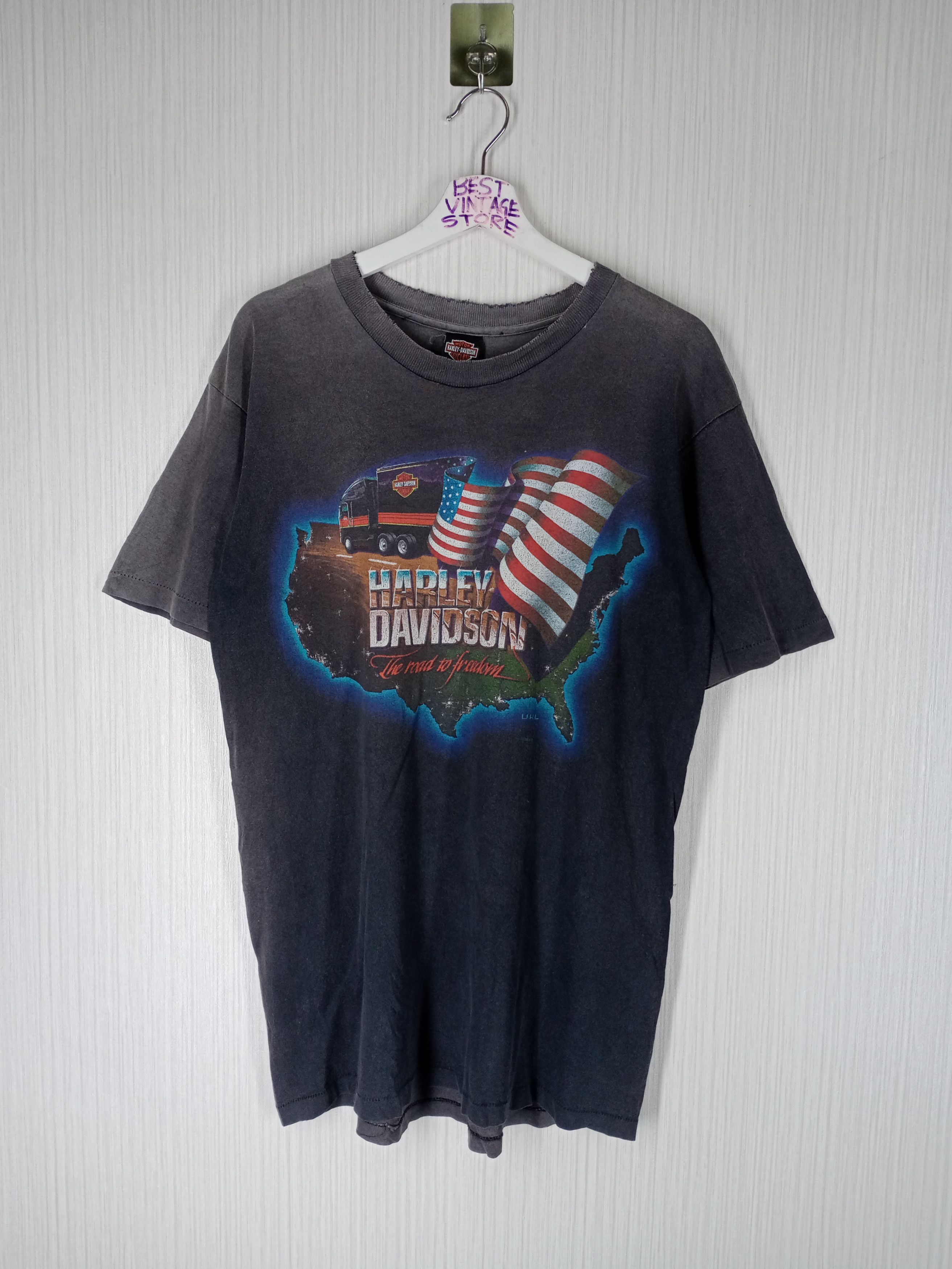 Harley Davidson × Vintage Distressed Vintage 1996 Harley Davidson The Road To Freedom Size US M / EU 48-50 / 2 - 1 Thumbnail