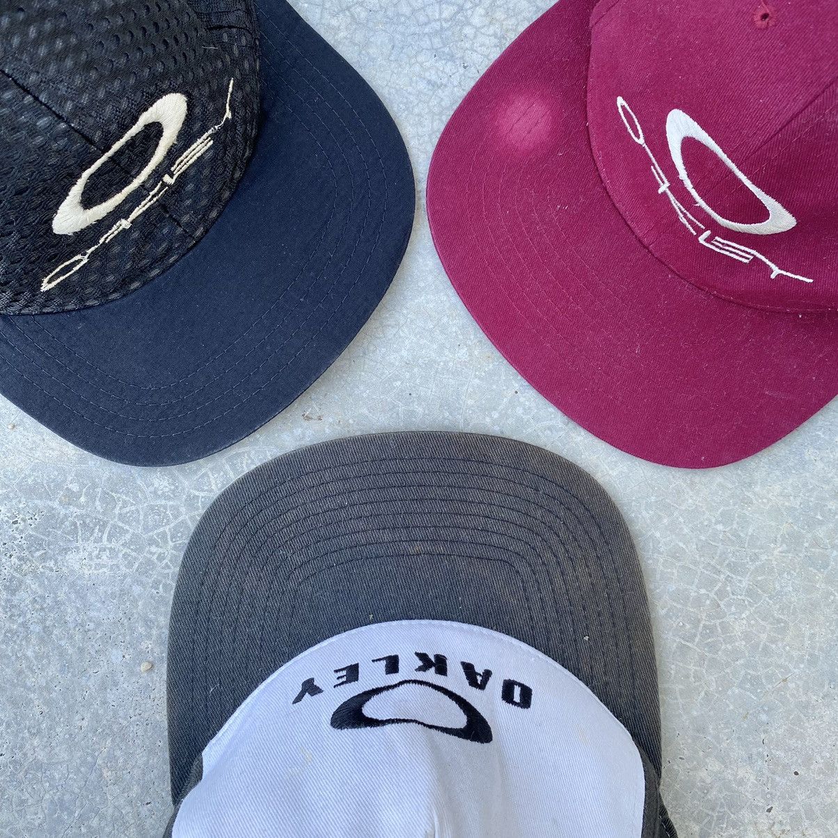 Combo Vintage 90s-00s Oakley Software Spellout Cap
