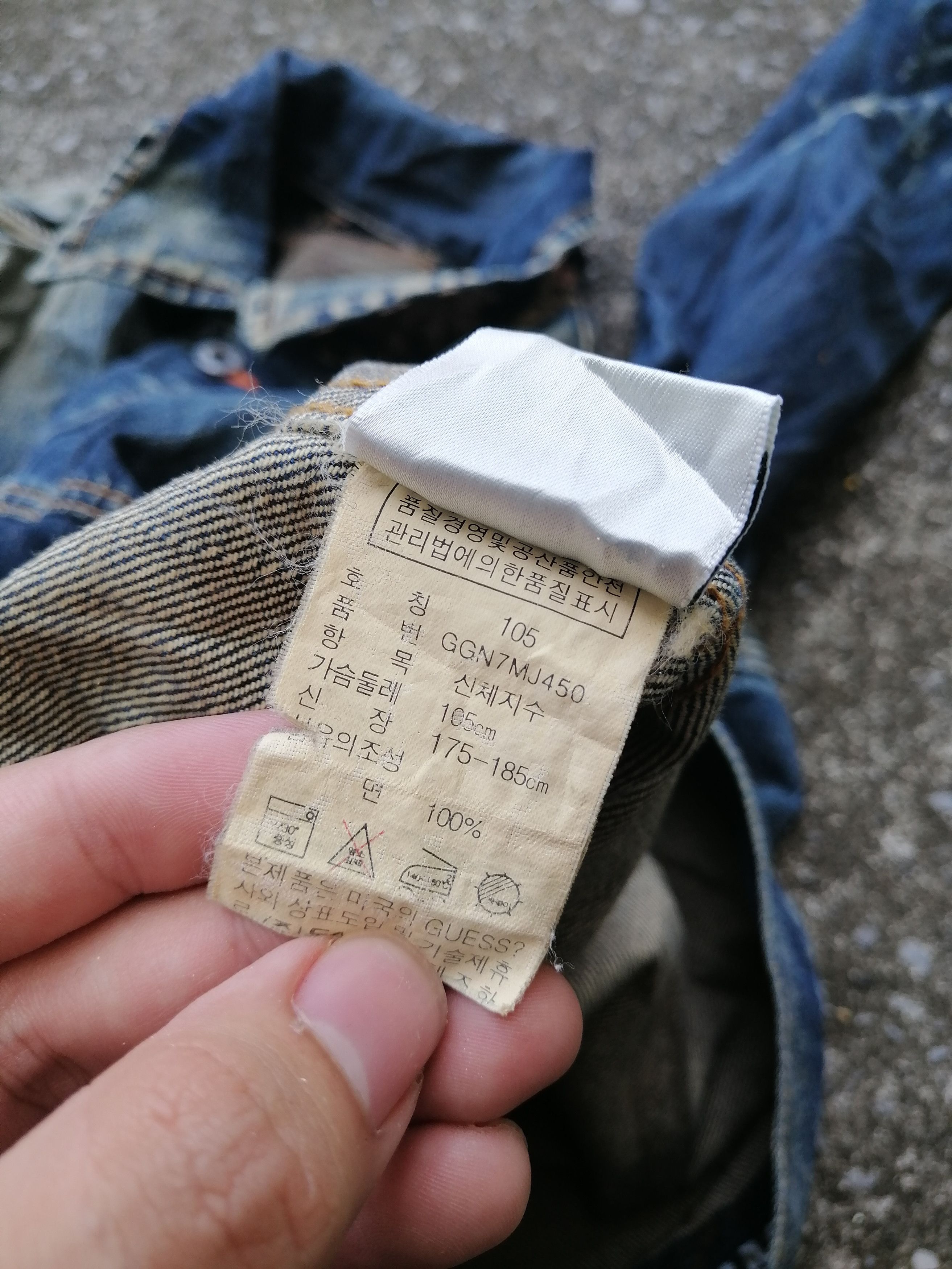 Guess × Vintage Guess Nice Distressed Design Denim Jacket Size US M / EU 48-50 / 2 - 9 Thumbnail