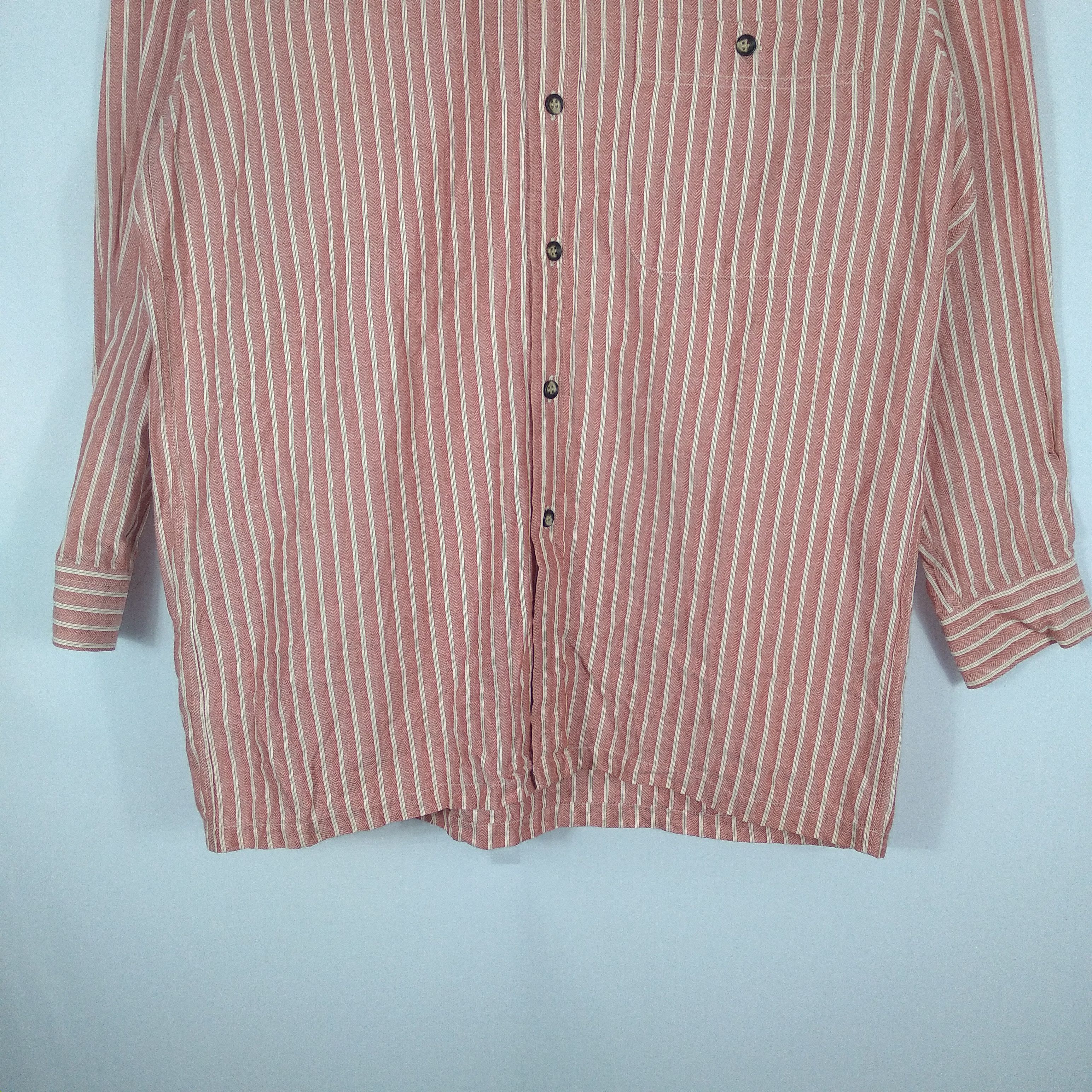Christian Dior Monsieur Vintage Christian Dior Classic Stripes Pocket Buttons Shirts Size US L / EU 52-54 / 3 - 3 Thumbnail