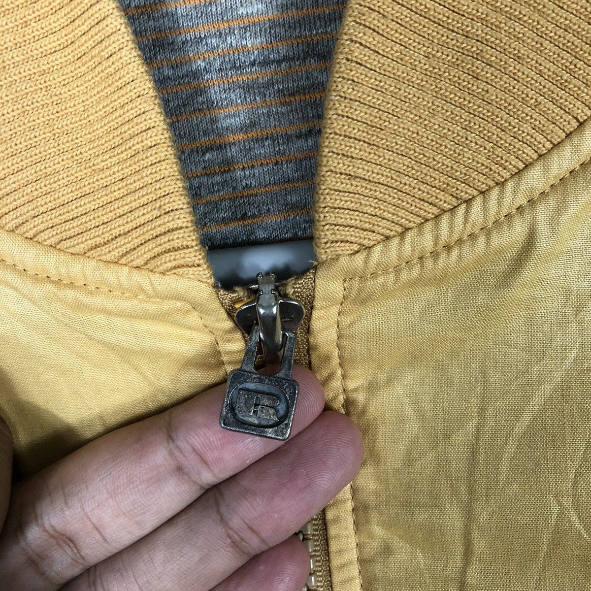 Russell Athletic × Vintage Rare Vintage Russell OG Mini Logo Reversible Styles Jacket Size US M / EU 48-50 / 2 - 9 Thumbnail