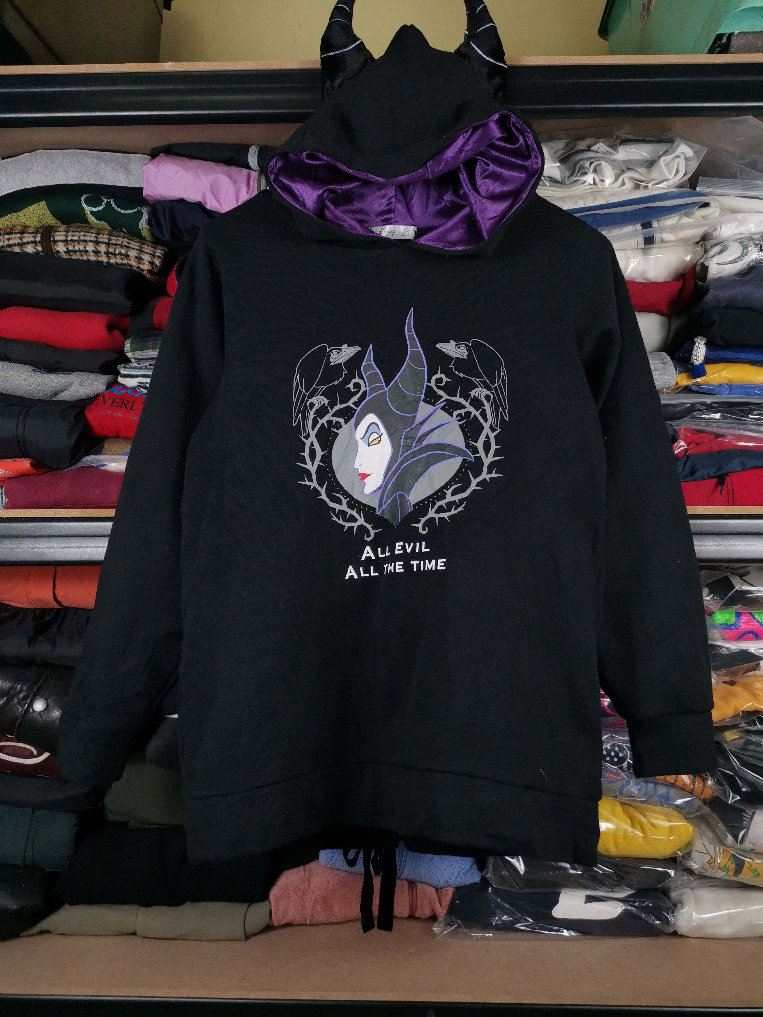 Disney RARE💥Vintage Disney Maleficent Hoodie Size US L / EU 52-54 / 3 - 1 Thumbnail