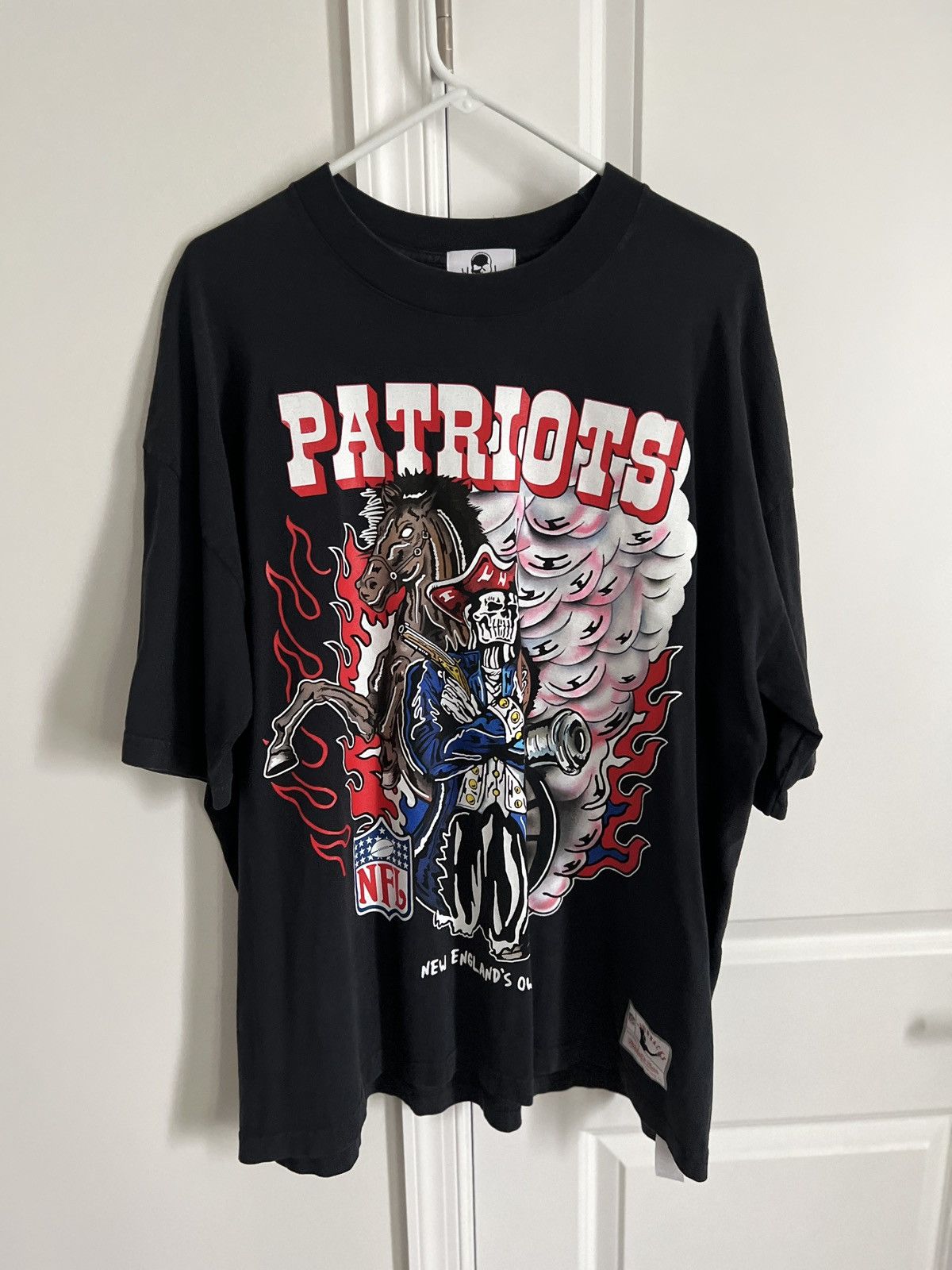 Warren Lotas Patriots Tee – Underground Closet LLC