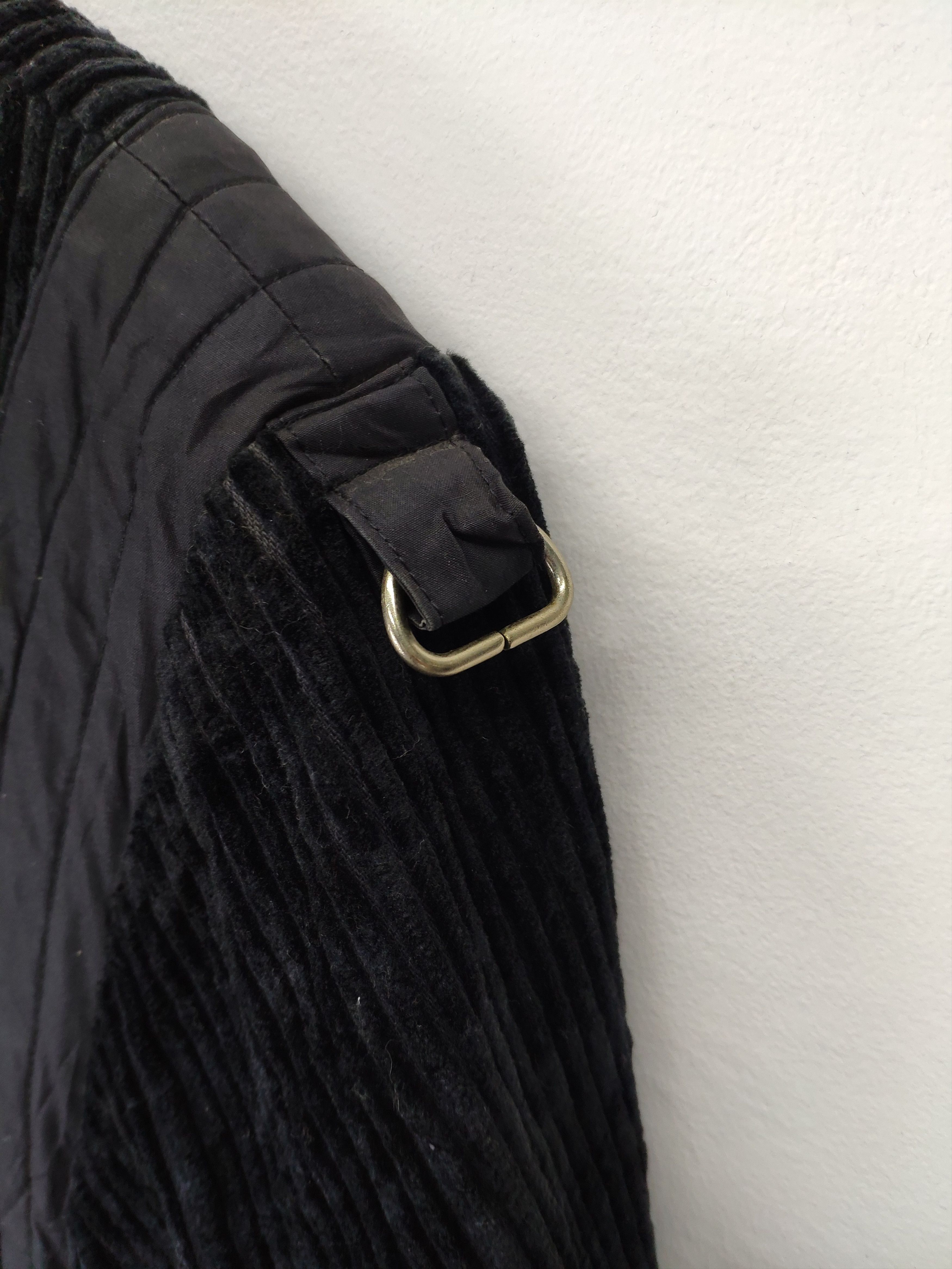 Vintage Vintage Corduroy Jacket by Henri Luc Size US M / EU 48-50 / 2 - 19 Thumbnail