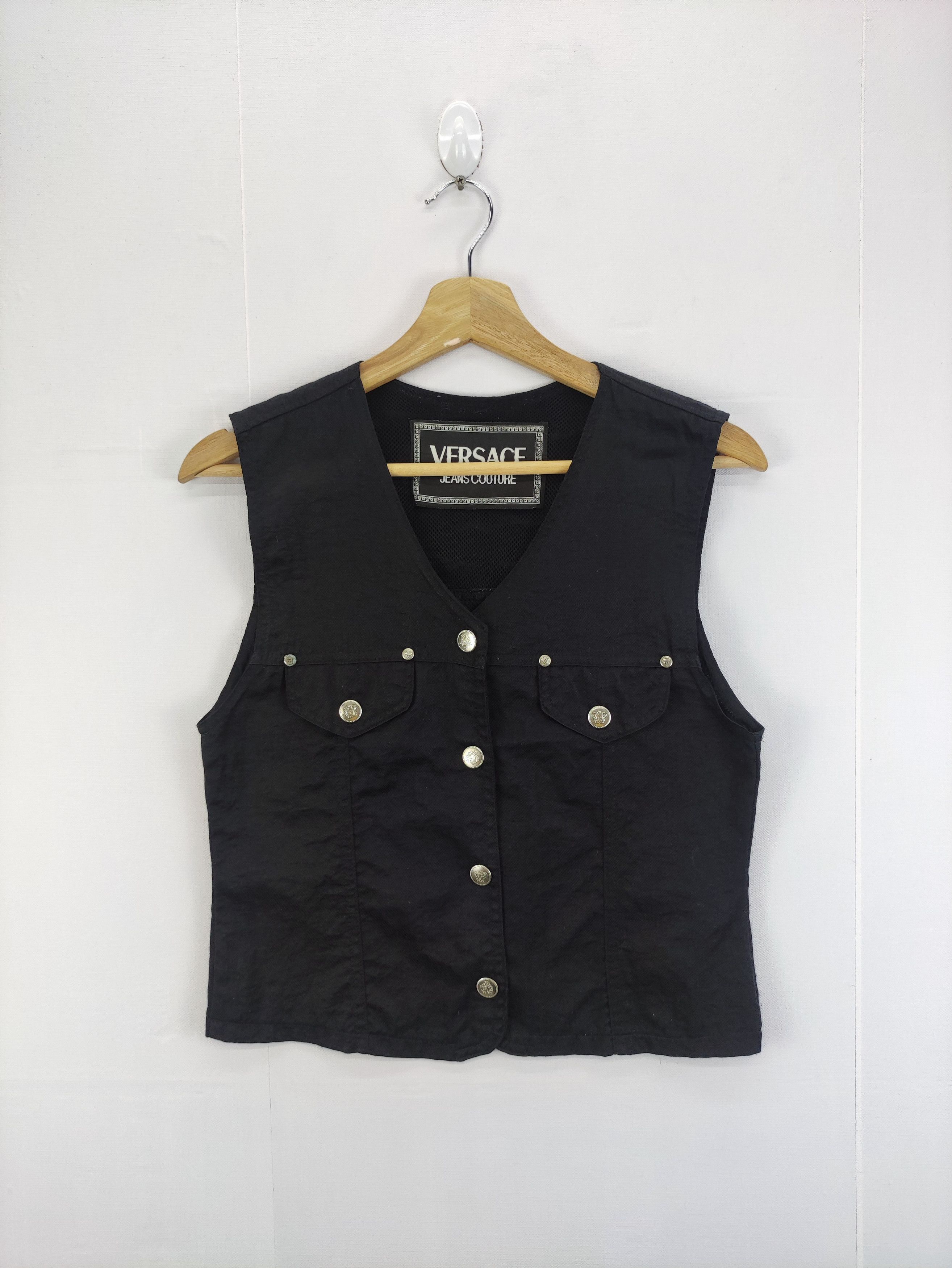 Versace Versace Embroidered Big Logo Vest Size US XS / EU 42 / 0 - 1 Thumbnail
