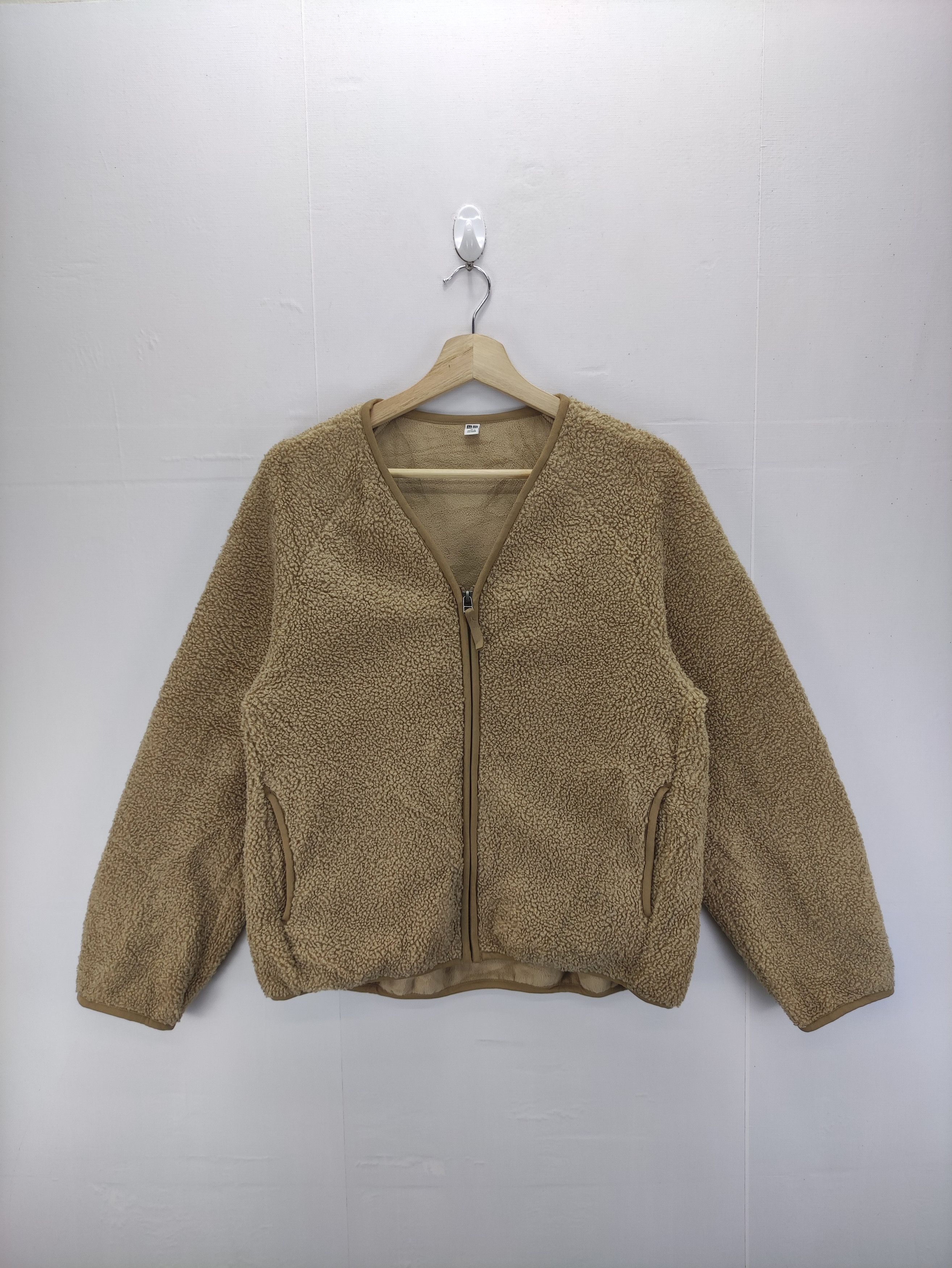 Uniqlo Vintage Uniqlo Sherpa Cardigan Jacket Zipper Size M / US 6-8 / IT 42-44 - 1 Thumbnail