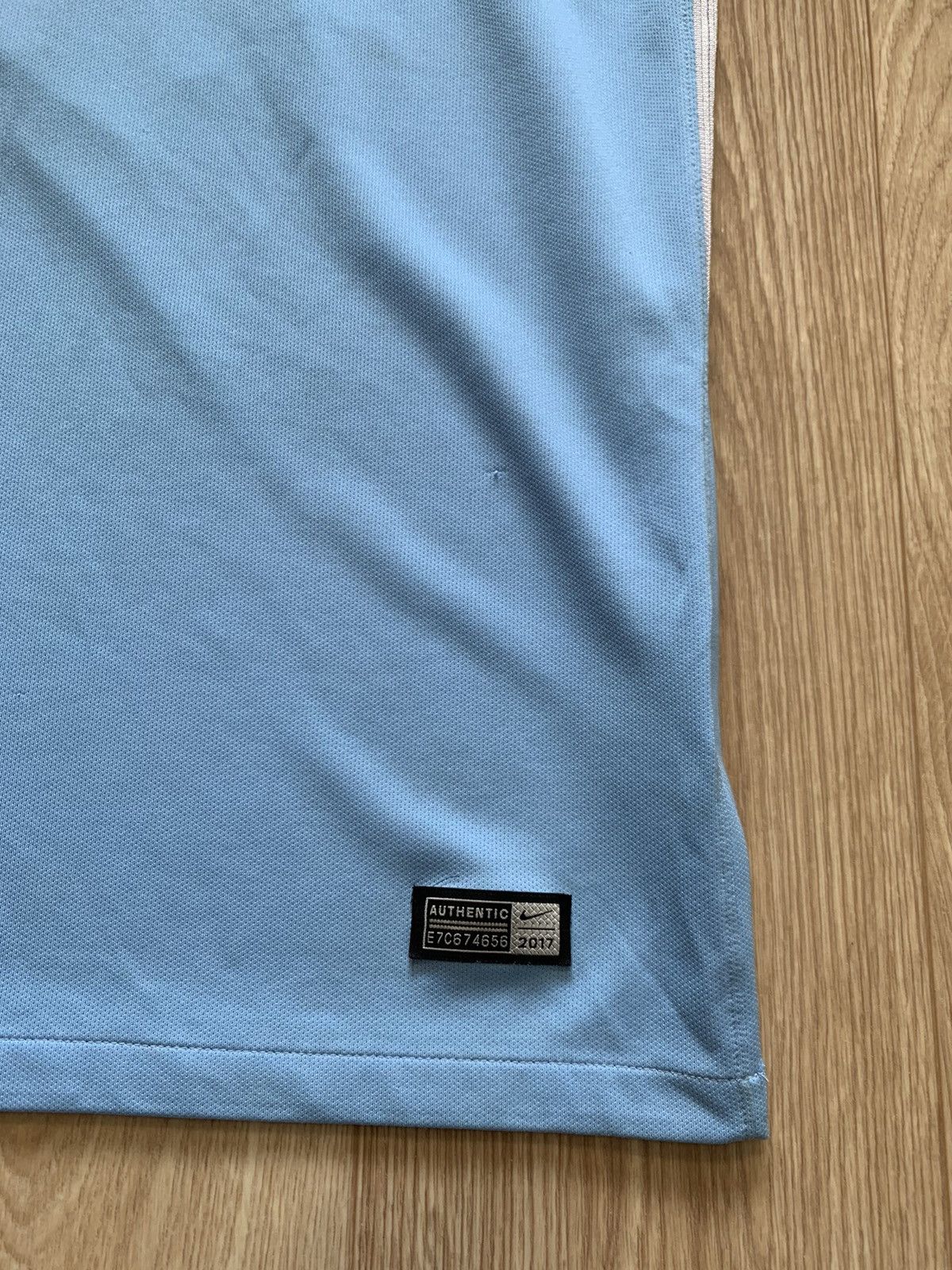 Nike 2016/17 Manchester City #33 G.Jesus Soccer Jersey Size US XXL / EU 58 / 5 - 4 Thumbnail