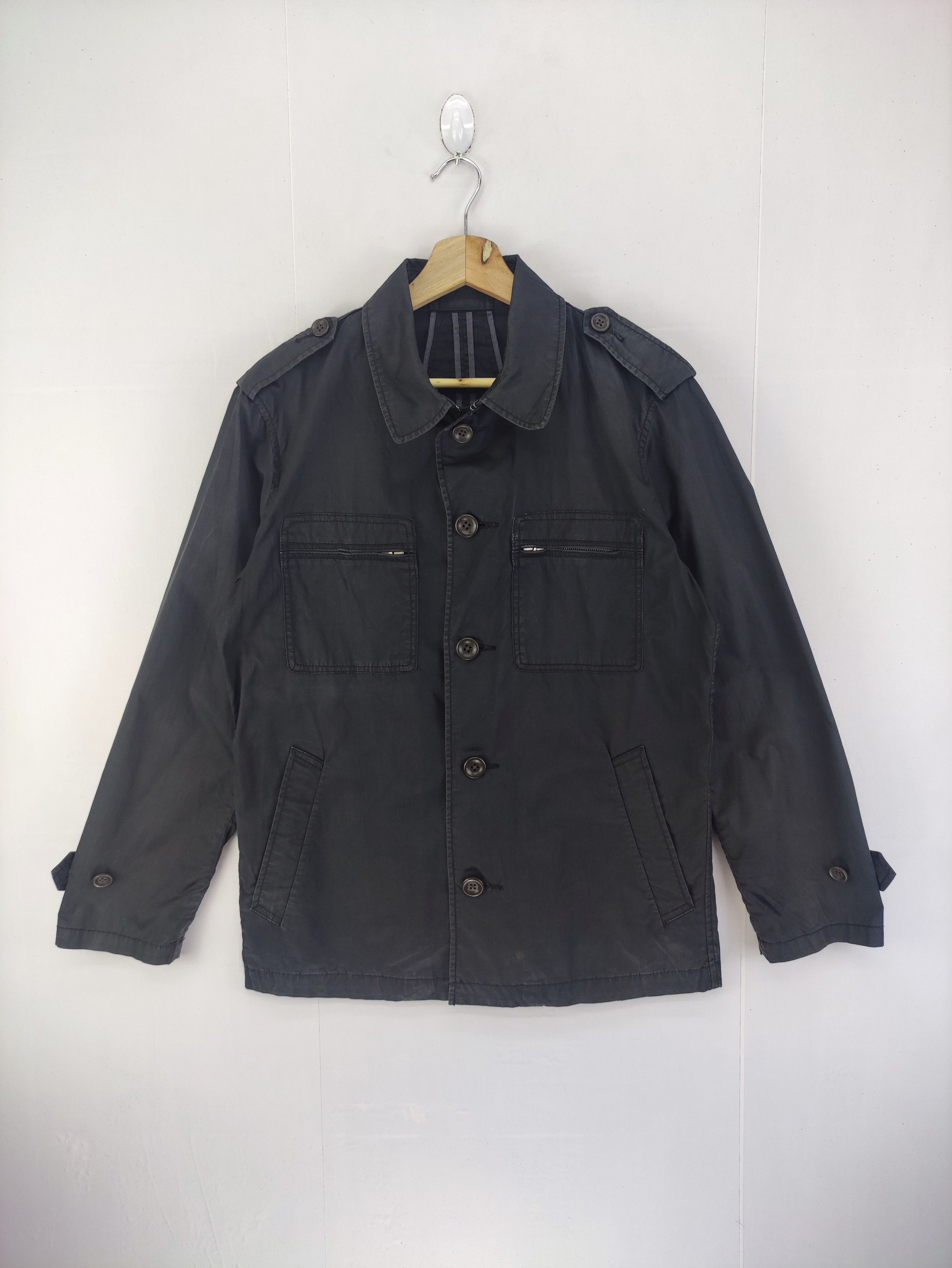 Uniqlo Vintage Uniqlo Jacket Button Up Size M / US 6-8 / IT 42-44 - 1 Thumbnail