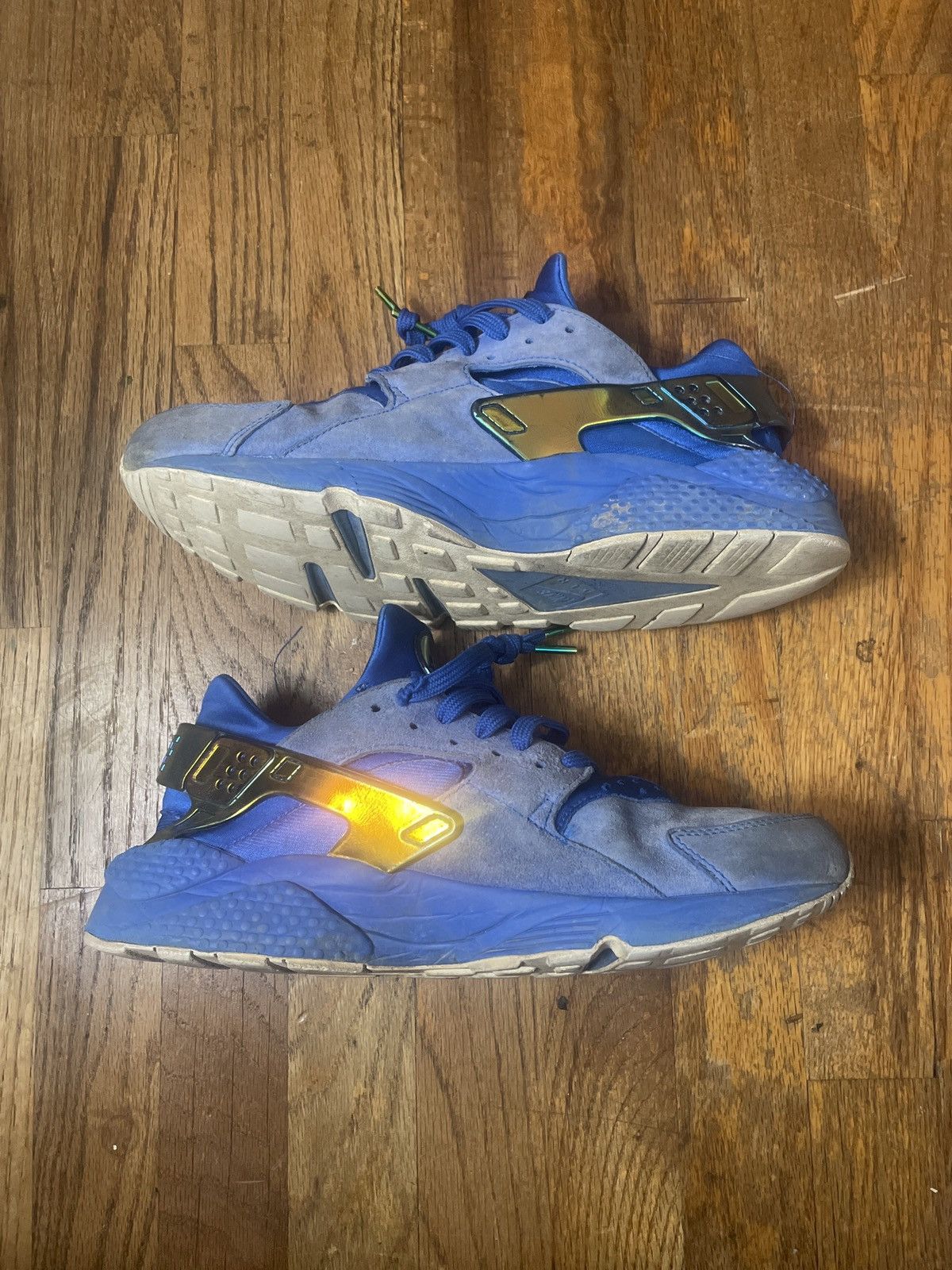 Nike xUndefeated Limited Edition Huarache