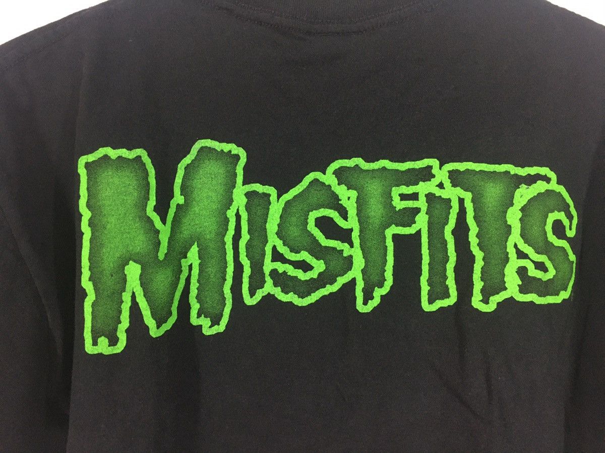 Band Tees Vintage Misfits punk band t shirt Size US M / EU 48-50 / 2 - 4 Thumbnail