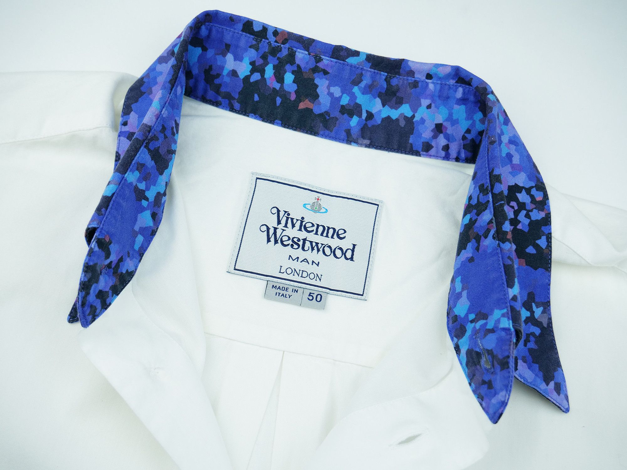 Vivienne Westwood Vivienne Westwood London shirt Size US M / EU 48-50 / 2 - 4 Thumbnail