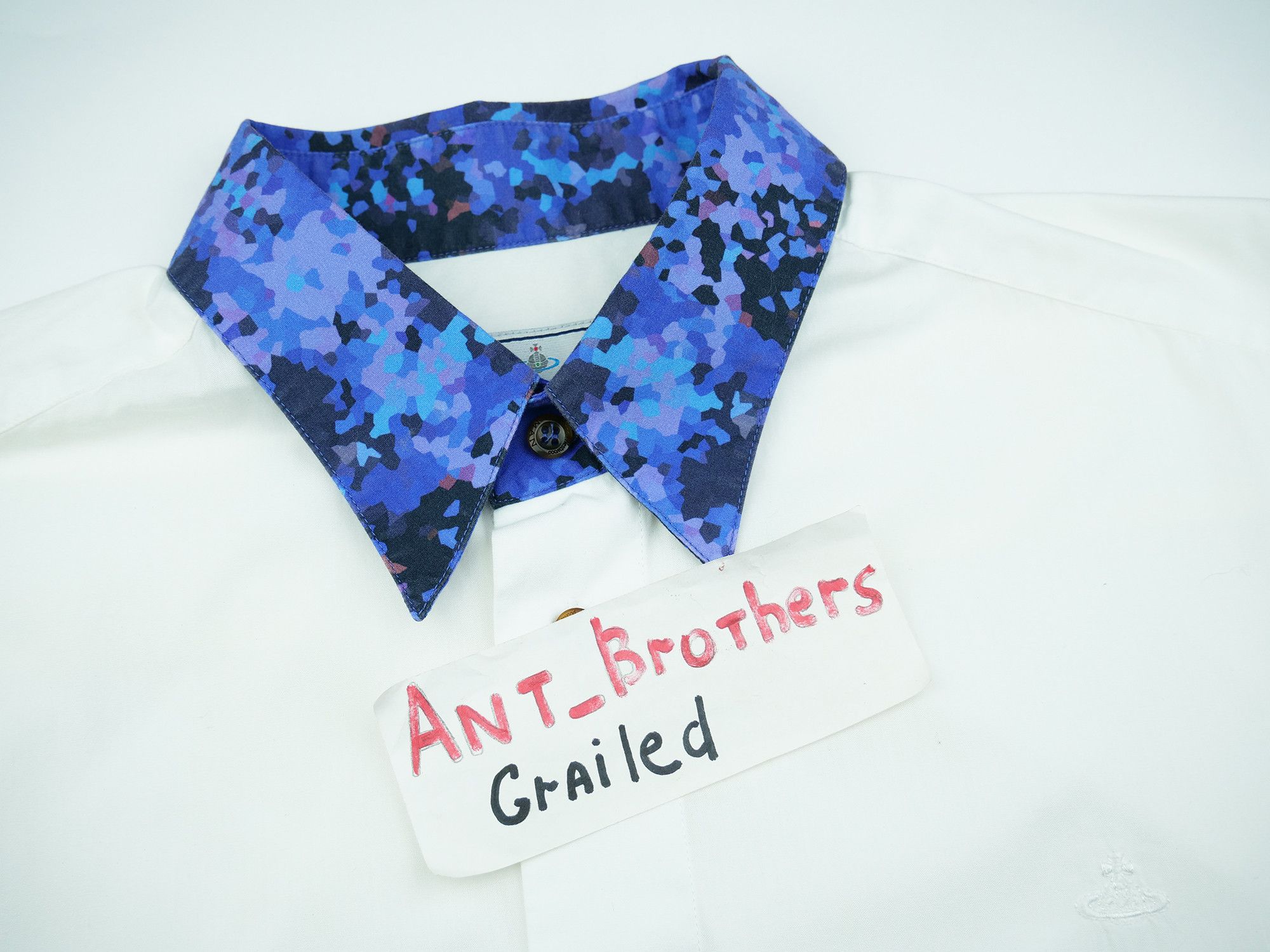 Vivienne Westwood Vivienne Westwood London shirt Size US M / EU 48-50 / 2 - 9 Thumbnail