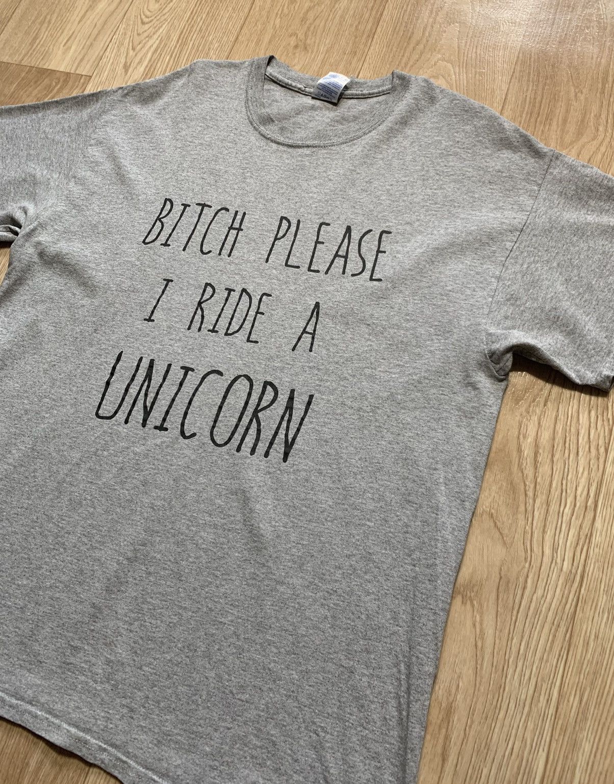 Vintage Humor T-Shirt Bitch Please I Ride A Unicorn Size US L / EU 52-54 / 3 - 2 Thumbnail
