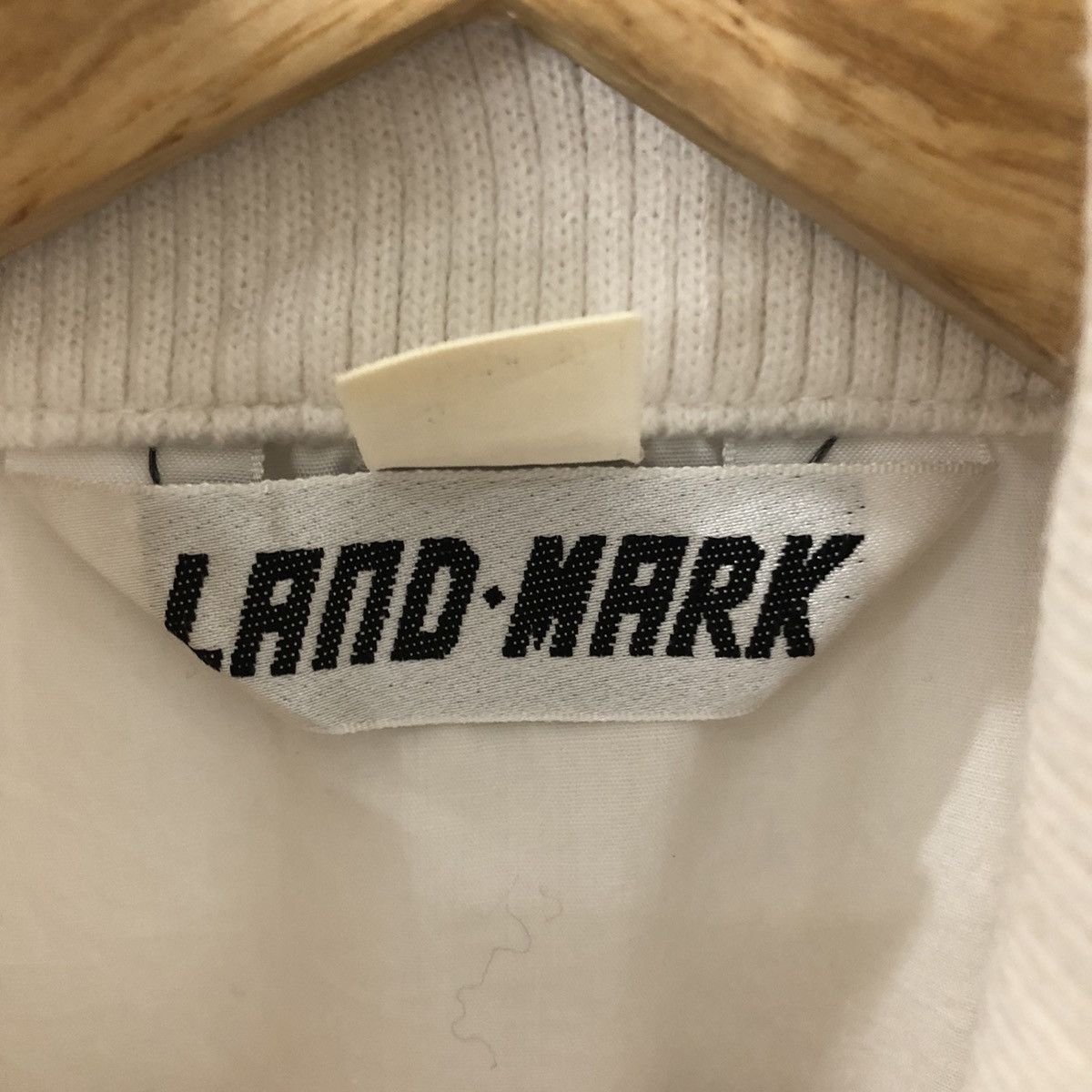 Vintage ‼️DM FOR LOW PRICE‼️Vintage Land Mark Bomber Jacket Size US XL / EU 56 / 4 - 11 Thumbnail
