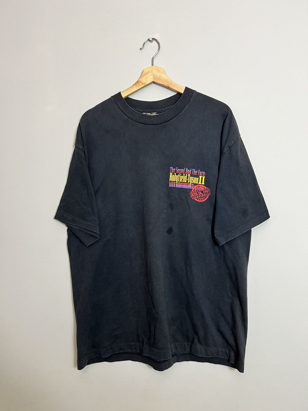 Band Tees Vintage 1997 TYSON VS HOLYFIELD BITE FIGHT BOXING MATCH TEE Size US XL / EU 56 / 4 - 2 Thumbnail