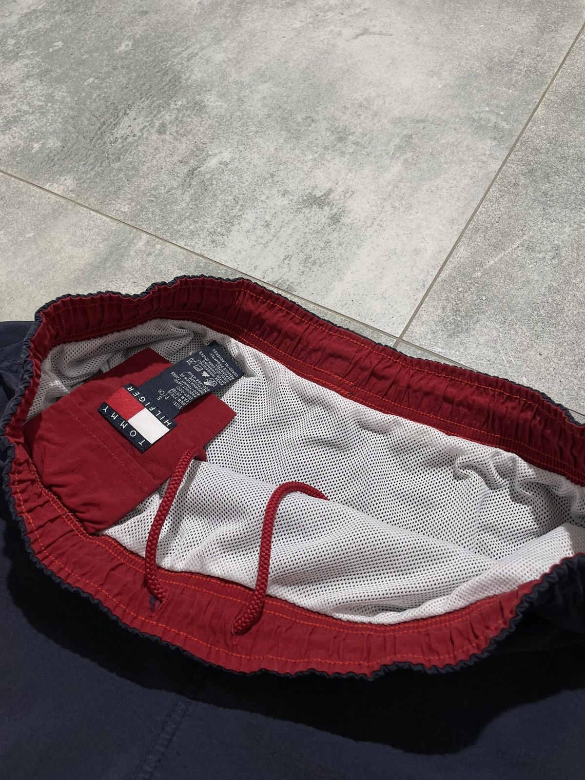 Tommy Hilfiger × Vintage Vintage Tommy Hilfiger shorts Size US 30 / EU 46 - 6 Thumbnail