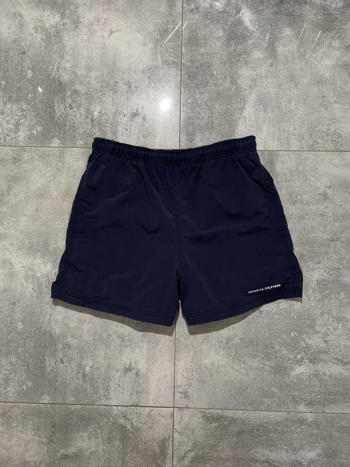 Tommy Hilfiger × Vintage Vintage Tommy Hilfiger shorts Size US 30 / EU 46 - 1 Thumbnail