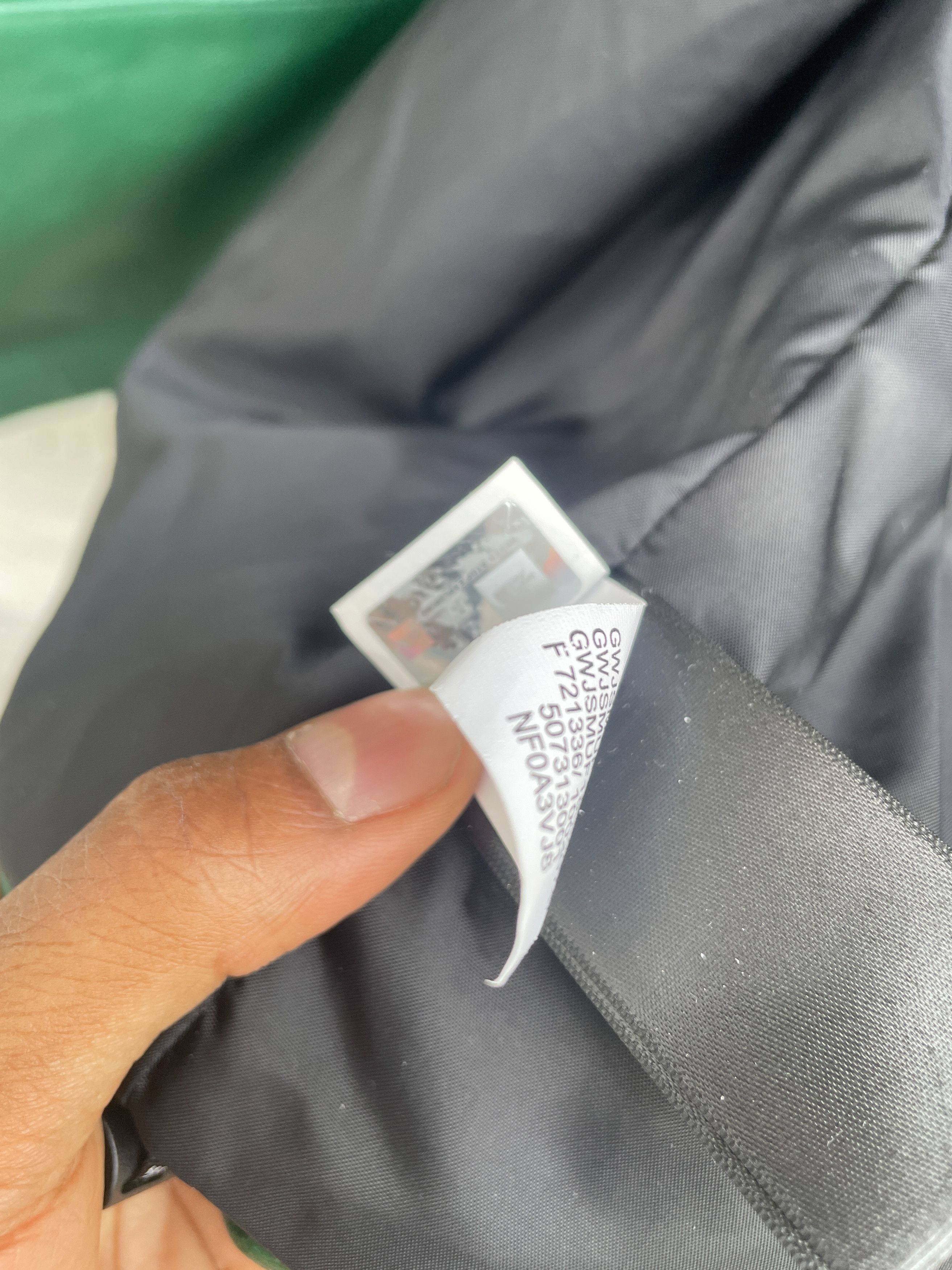 Supreme × The North Face Supreme X TNF Green Leather Mountain Jacket Size US M / EU 48-50 / 2 - 8 Thumbnail