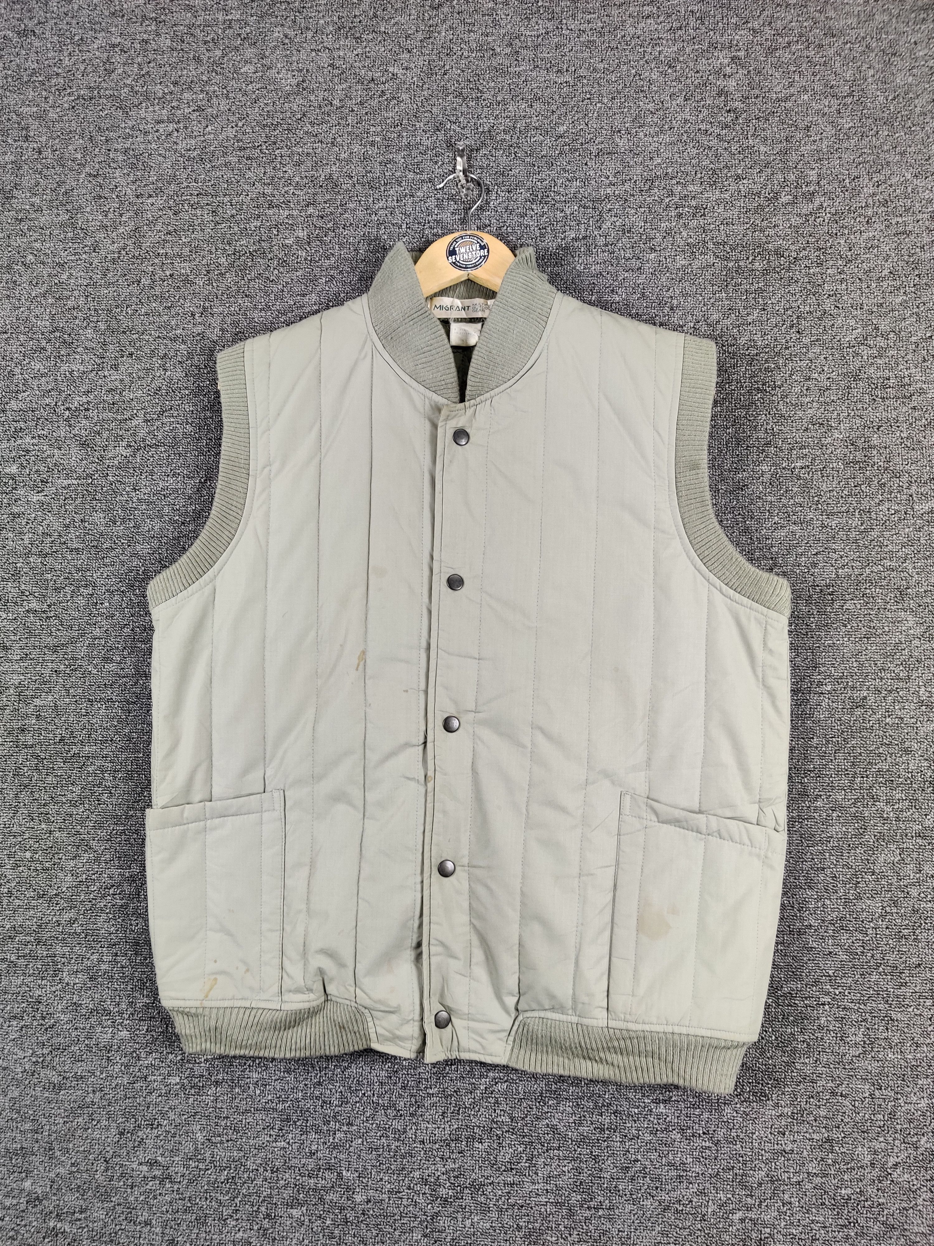 Japanese Brand Vintage Migrant Outdoor Snap Button Vest Size US XXL / EU 58 / 5 - 2 Thumbnail