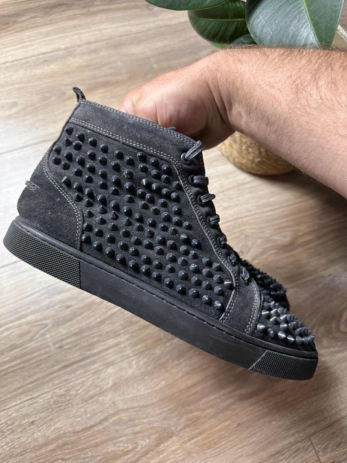 Christian Louboutin Christian Louboutin Black Hightop Sneakers Size US 7 / EU 40 - 5 Thumbnail