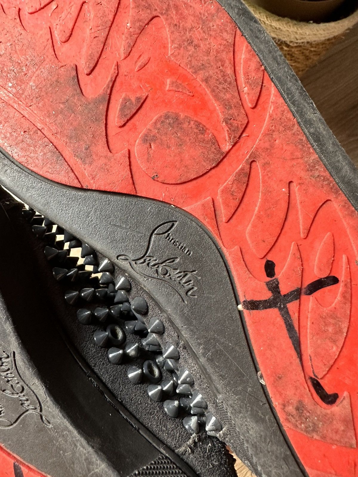 Christian Louboutin Christian Louboutin Black Hightop Sneakers Size US 7 / EU 40 - 10 Thumbnail