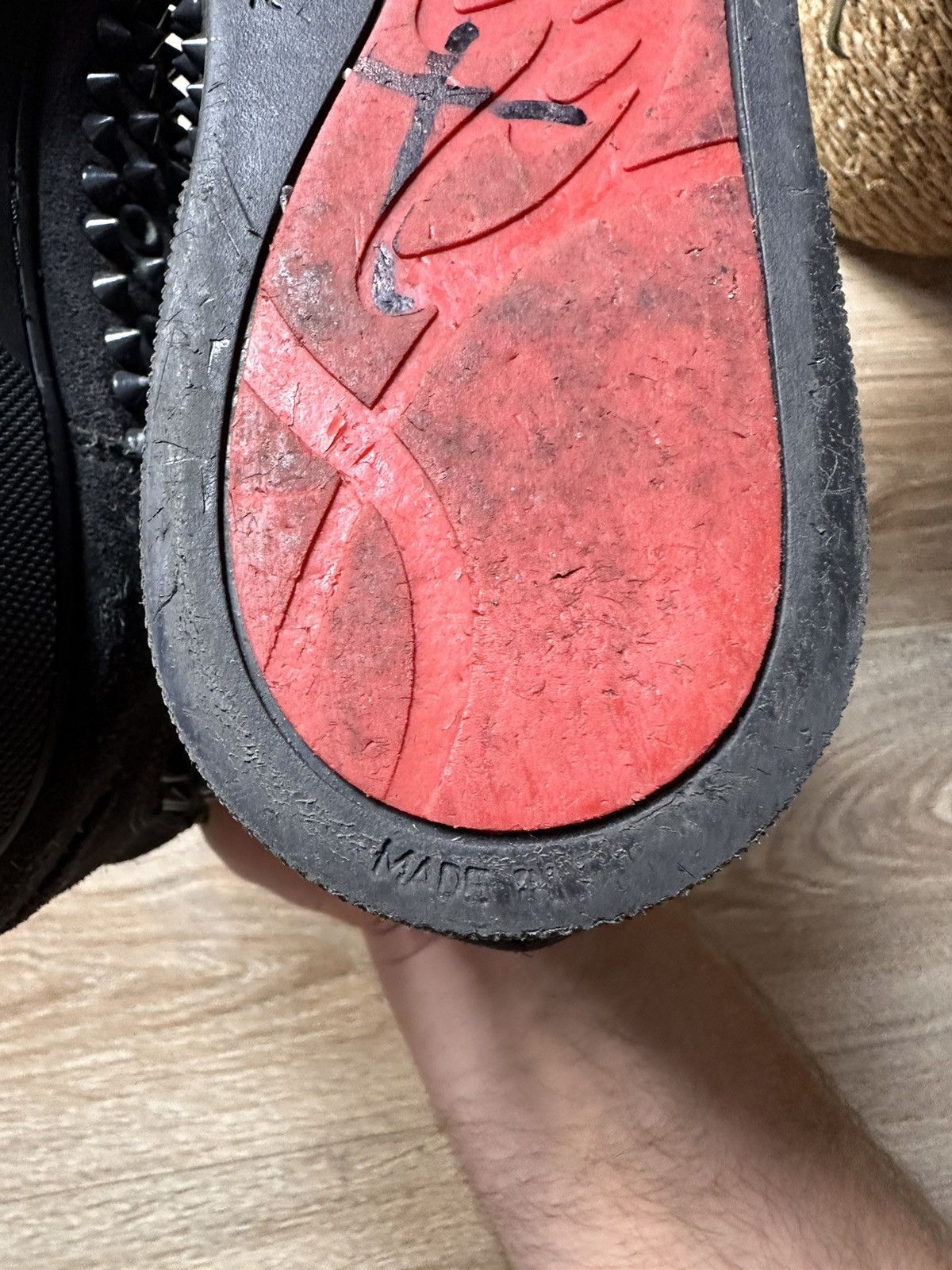 Christian Louboutin Christian Louboutin Black Hightop Sneakers Size US 7 / EU 40 - 11 Thumbnail