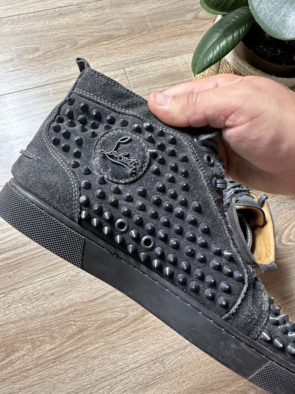 Christian Louboutin Christian Louboutin Black Hightop Sneakers Size US 7 / EU 40 - 8 Thumbnail