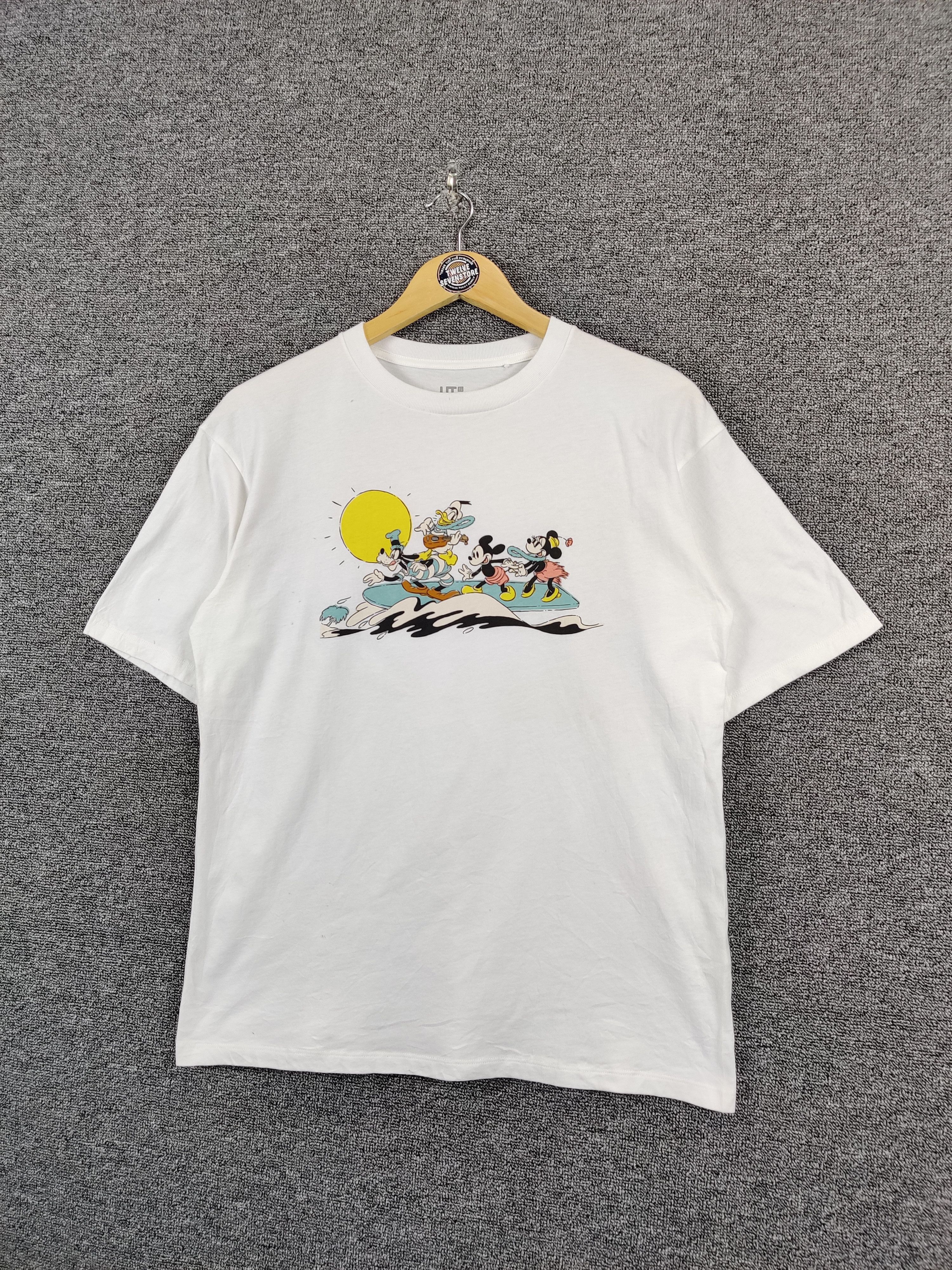 Disney Vintage Disney X Uniqlo Mickey Mouse Tee Tshirt Size US M / EU 48-50 / 2 - 2 Thumbnail