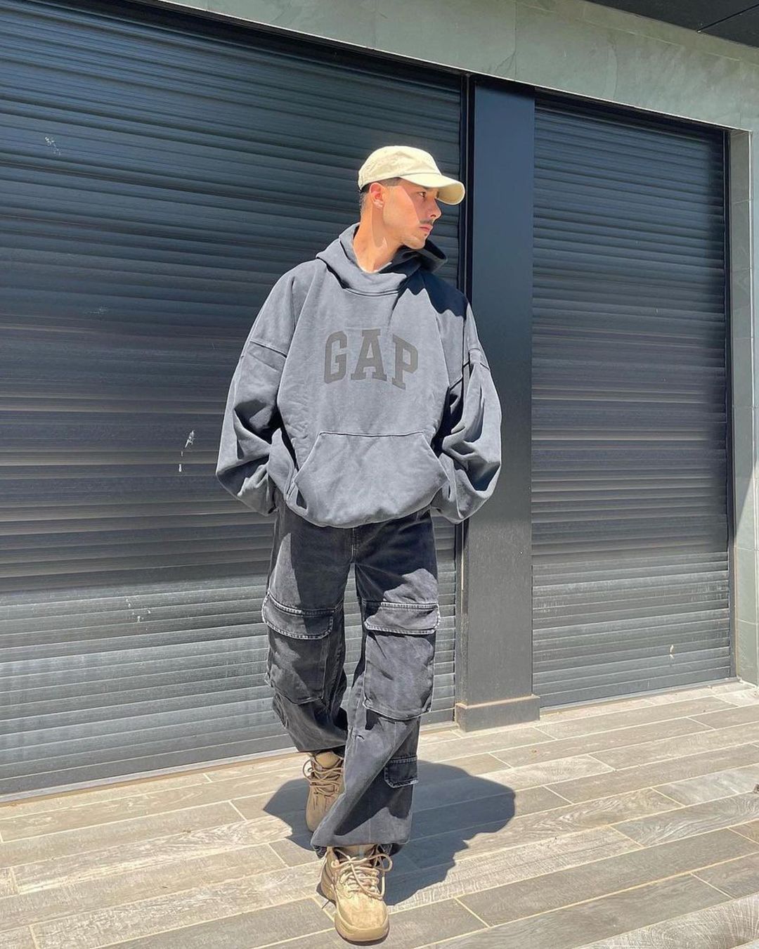 Balenciaga × Gap × Kanye West Yeezy Gap Engineered by Balenciaga × Gap × Kanye West Yeezy Gap Engineered by