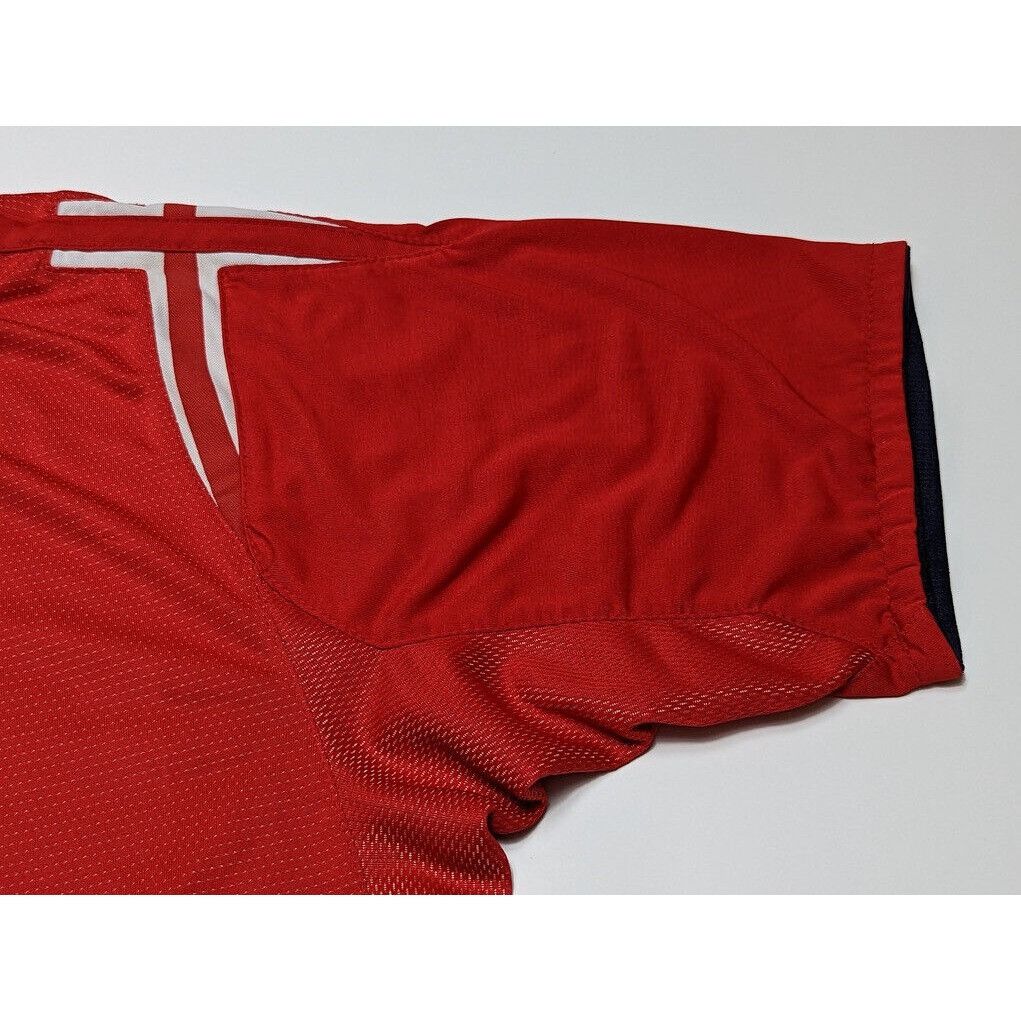 Umbro Rare John Terry #5 England 2004-2006 Umbro Red Shirt Size XL Size US XL / EU 56 / 4 - 7 Thumbnail