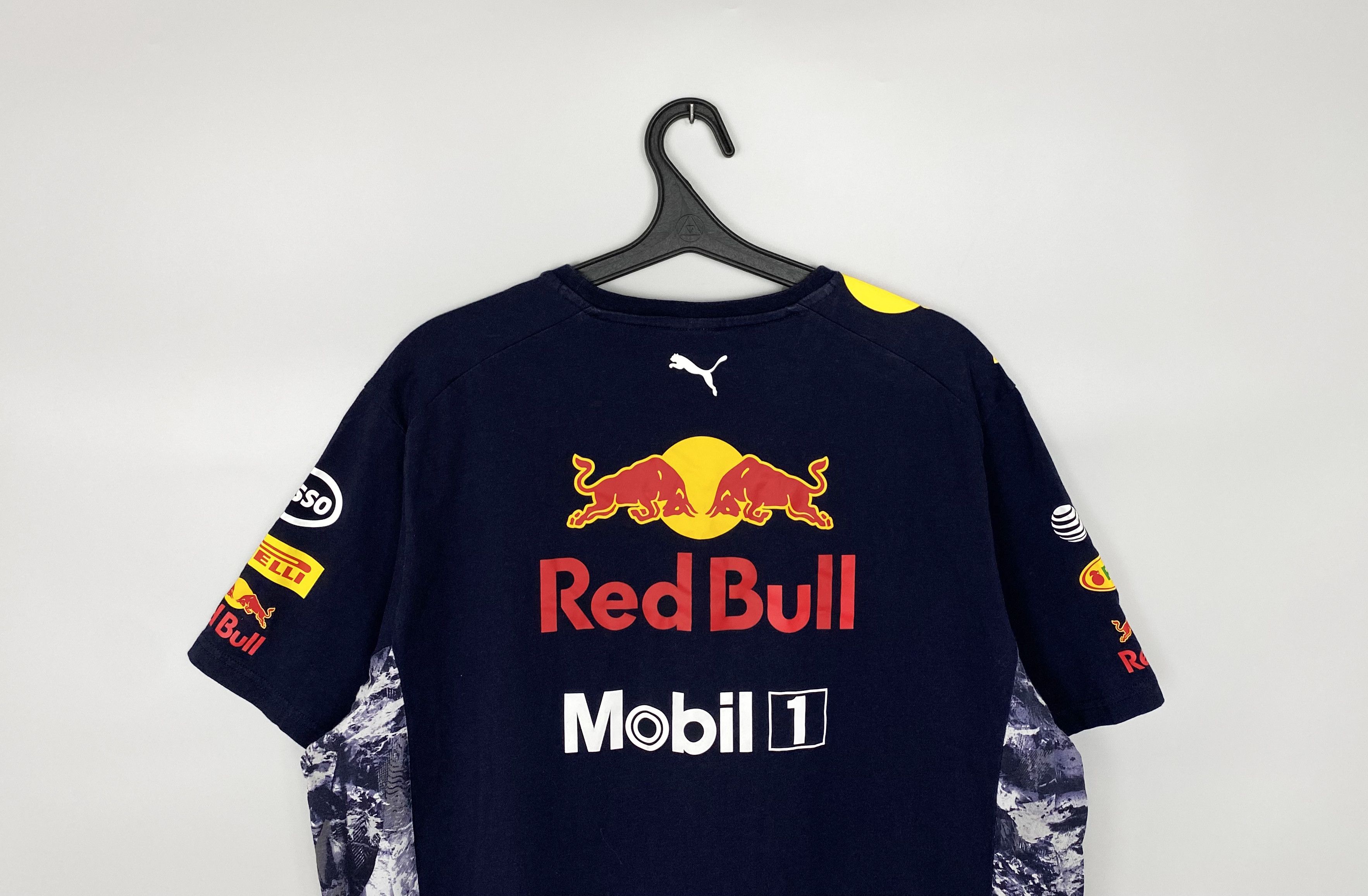 Formula 1 Vintage Red Bull Racing F1 Formula 1 Team x Aston Martin Size US XL / EU 56 / 4 - 5 Thumbnail