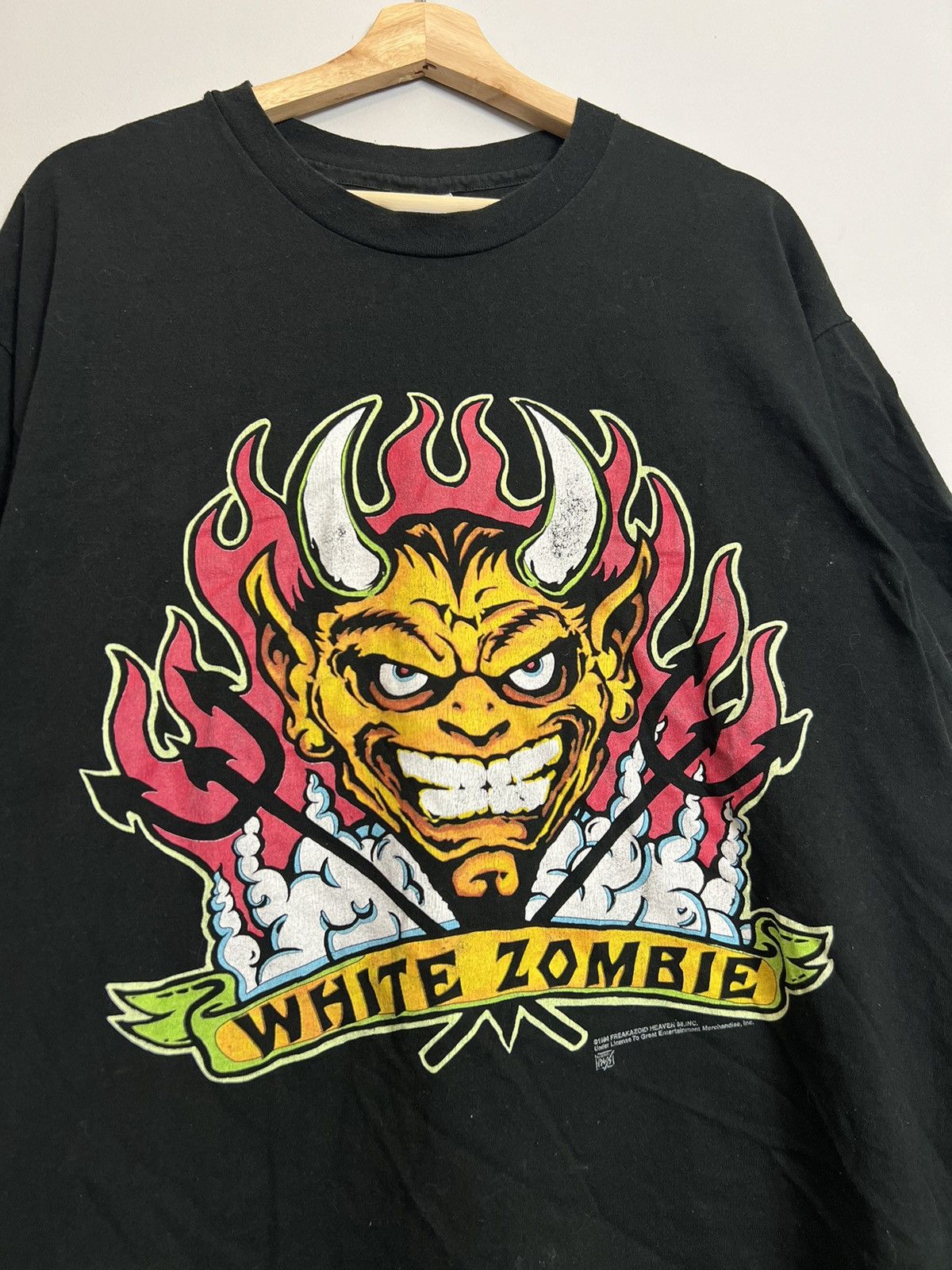 Band Tees Vintage 90s White Zombie Love Satan Meral Band Tee Grail Size US L / EU 52-54 / 3 - 3 Thumbnail