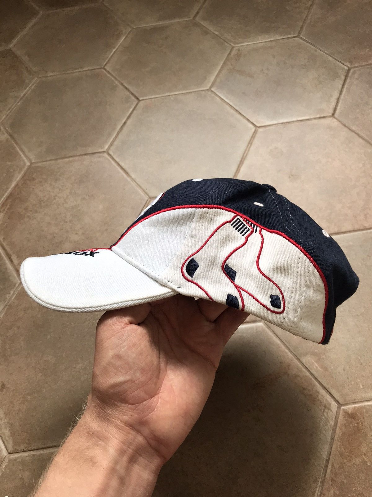 Hat Club × MLB × Vintage BOSTON RED SOX HAT CAP VINTAGE RARE Size ONE SIZE - 3 Thumbnail