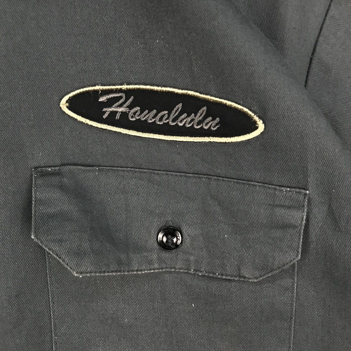 Hard Rock Cafe Vintage Hard Rock Cafe Honalulu Shirt Button Ups Size US M / EU 48-50 / 2 - 9 Thumbnail