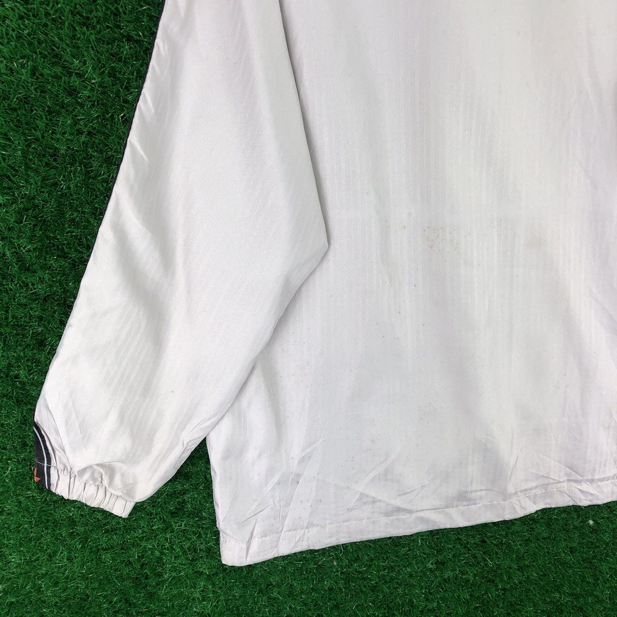 Vintage Vintage Jamaica Weed Side Tape Nylon Zipper Sweater Size US L / EU 52-54 / 3 - 6 Thumbnail